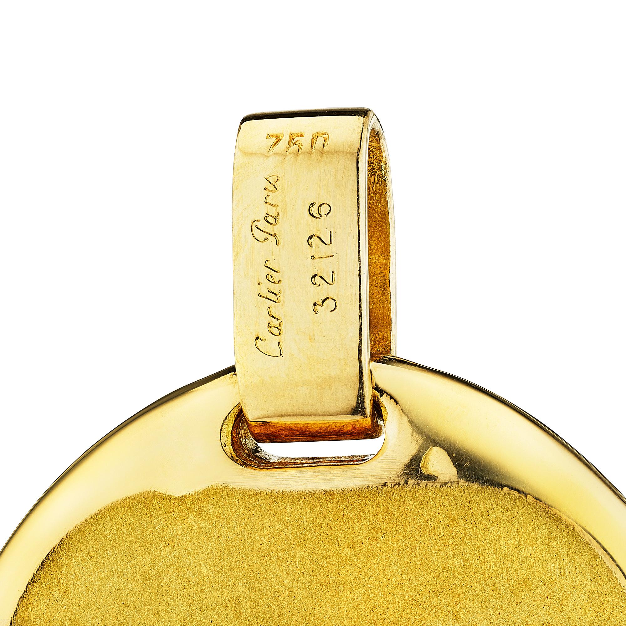Ciondolo ovale in oro di Cartier Paris Georges L'Enfant Gemini Zodiac In condizioni ottime in vendita a Greenwich, CT