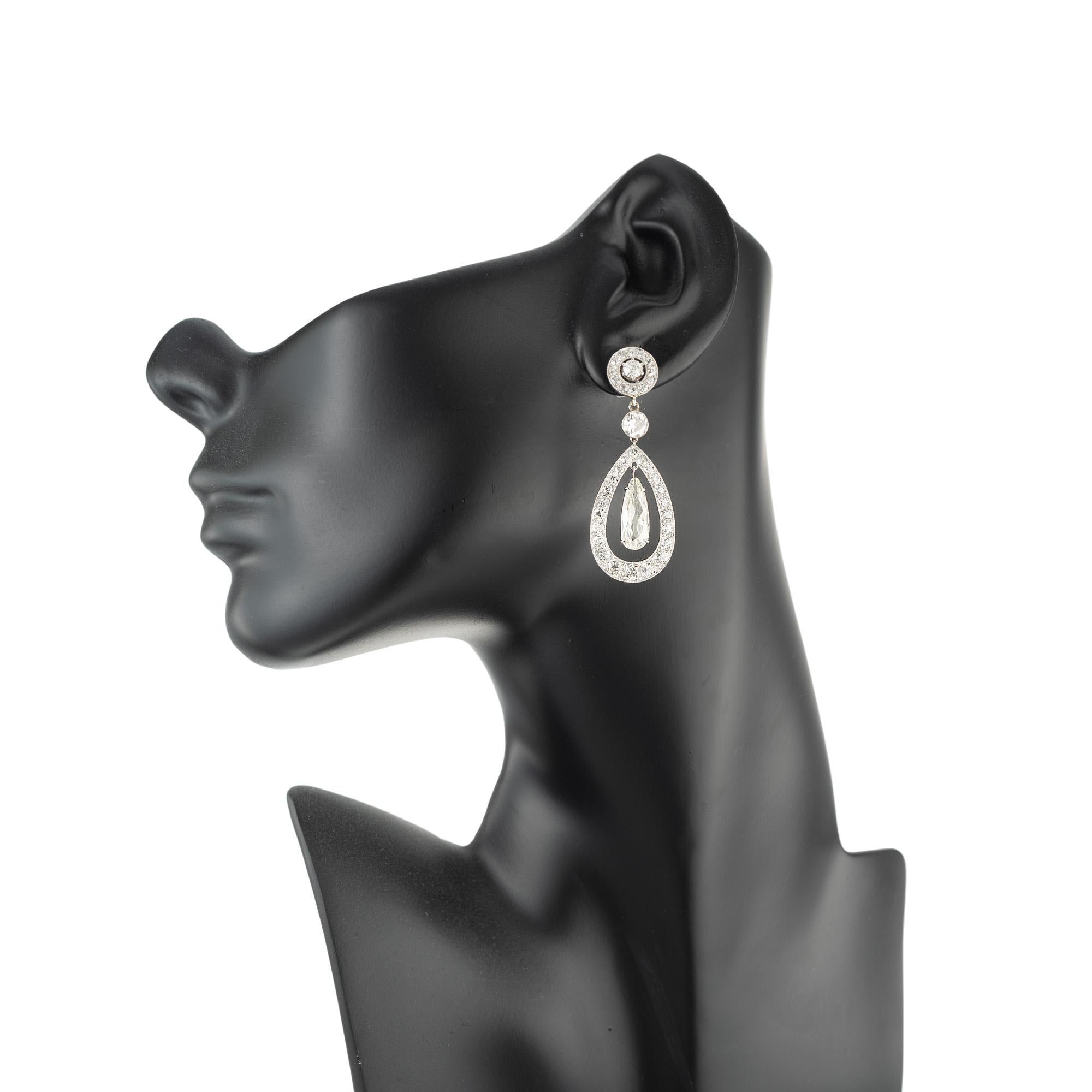 Cartier Paris GIA Certified 7.89 Carat Diamond Platinum Dangle Earrings For Sale 1
