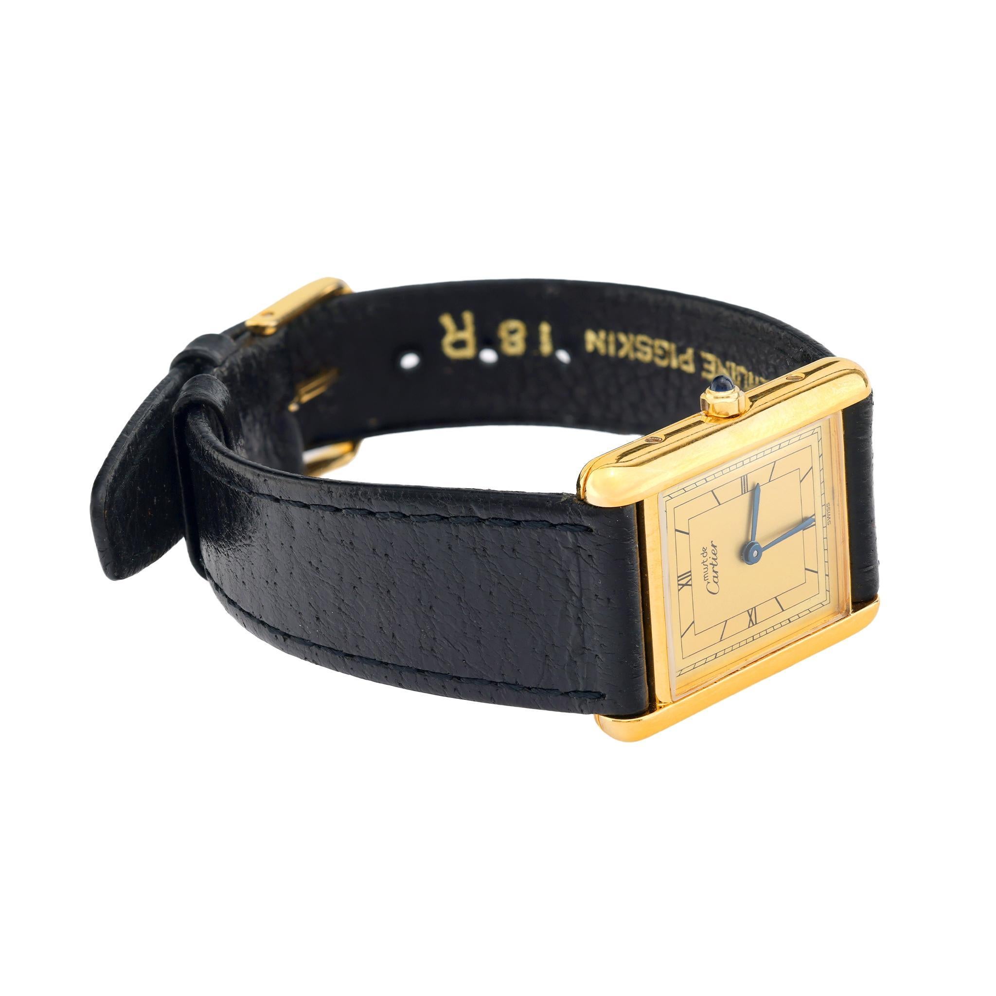 Reloj Tank Cartier París chapado en oro Moderno