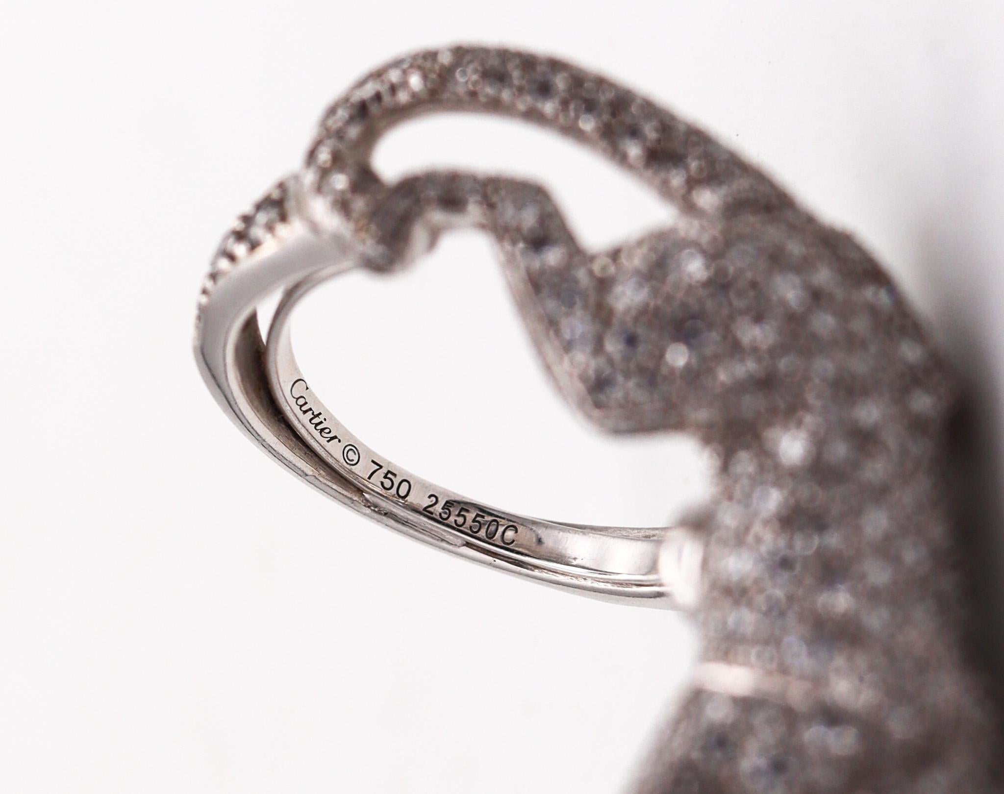 Cartier Paris Ikonischer walking Panthere-Ring aus 18 Karat Gold mit 4,69 Gesamtkaratgewicht in Diamant (Brillantschliff) im Angebot