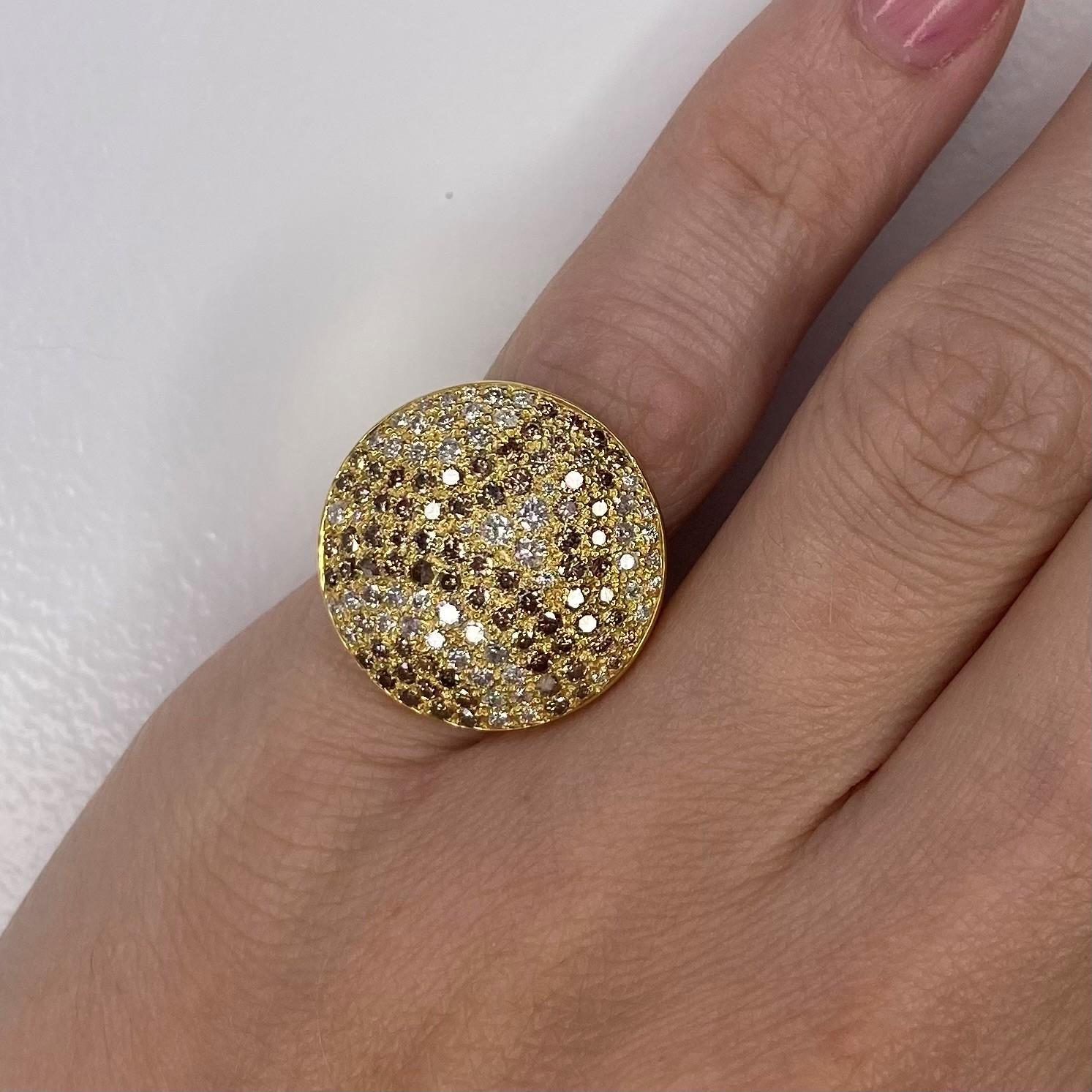 Cartier Paris Jeton Sauvage Cocktail Ring 18Kt Yellow Gold with 3.18 Ctw Diamond In Excellent Condition For Sale In Miami, FL