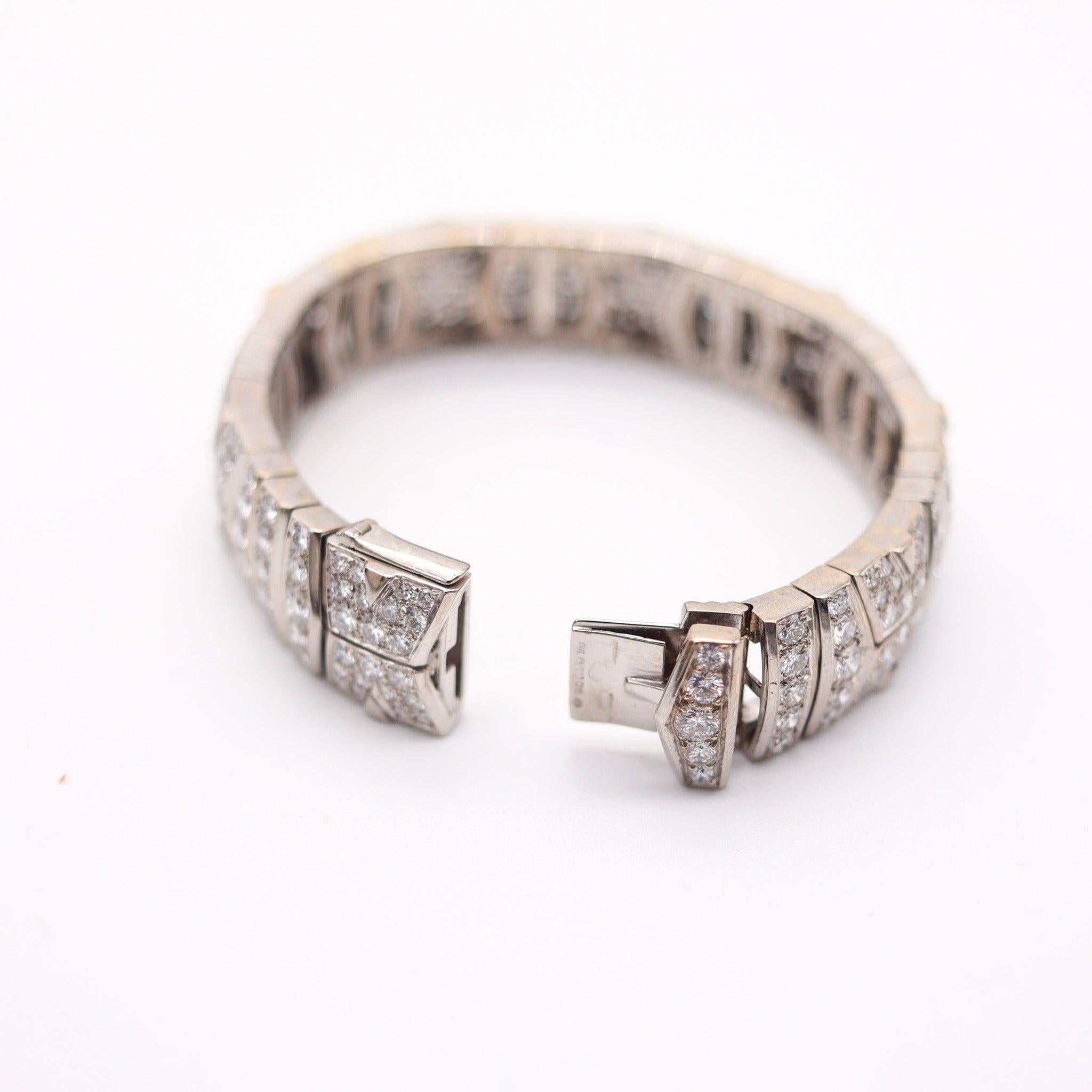 CARTIER Paris-London Flexible Bracelet In 18Kt White Gold With 15.96 Ctw Diamond en venta 3