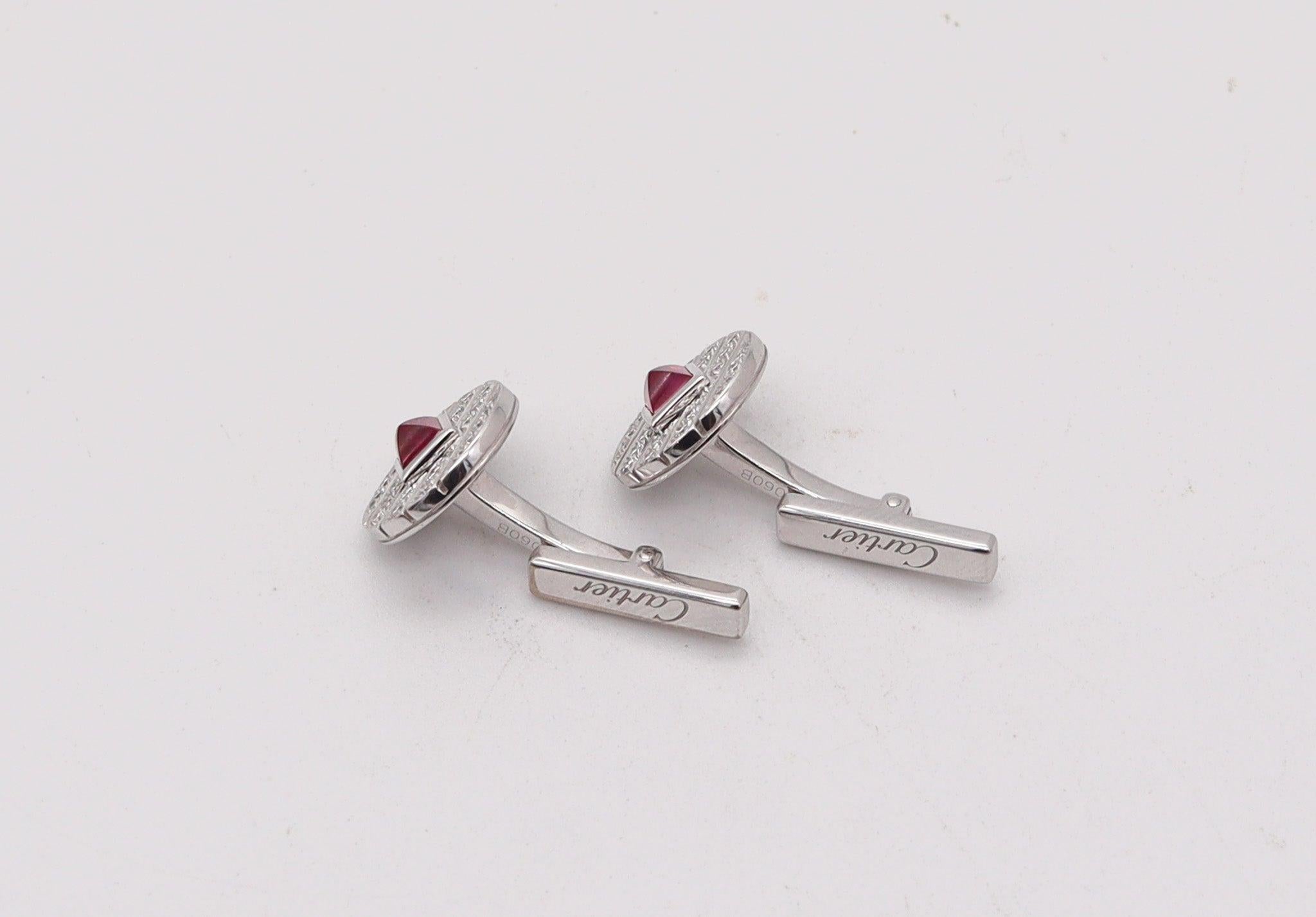 CARTIER Paris Magnificent Cufflinks In Solid 18Kt Gold Burmese Rubies & Diamonds In Excellent Condition For Sale In Miami, FL