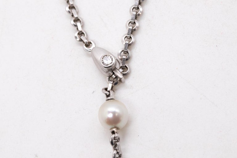 Cartier Paris Modern Lariat Necklace in 18Kt White Gold 1 Diamond Three Pearls For Sale 1