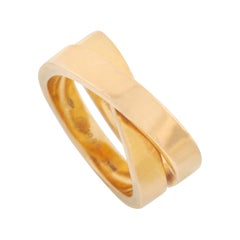 Cartier Paris Nouvelle Vague 18 Karat Yellow Gold Ring