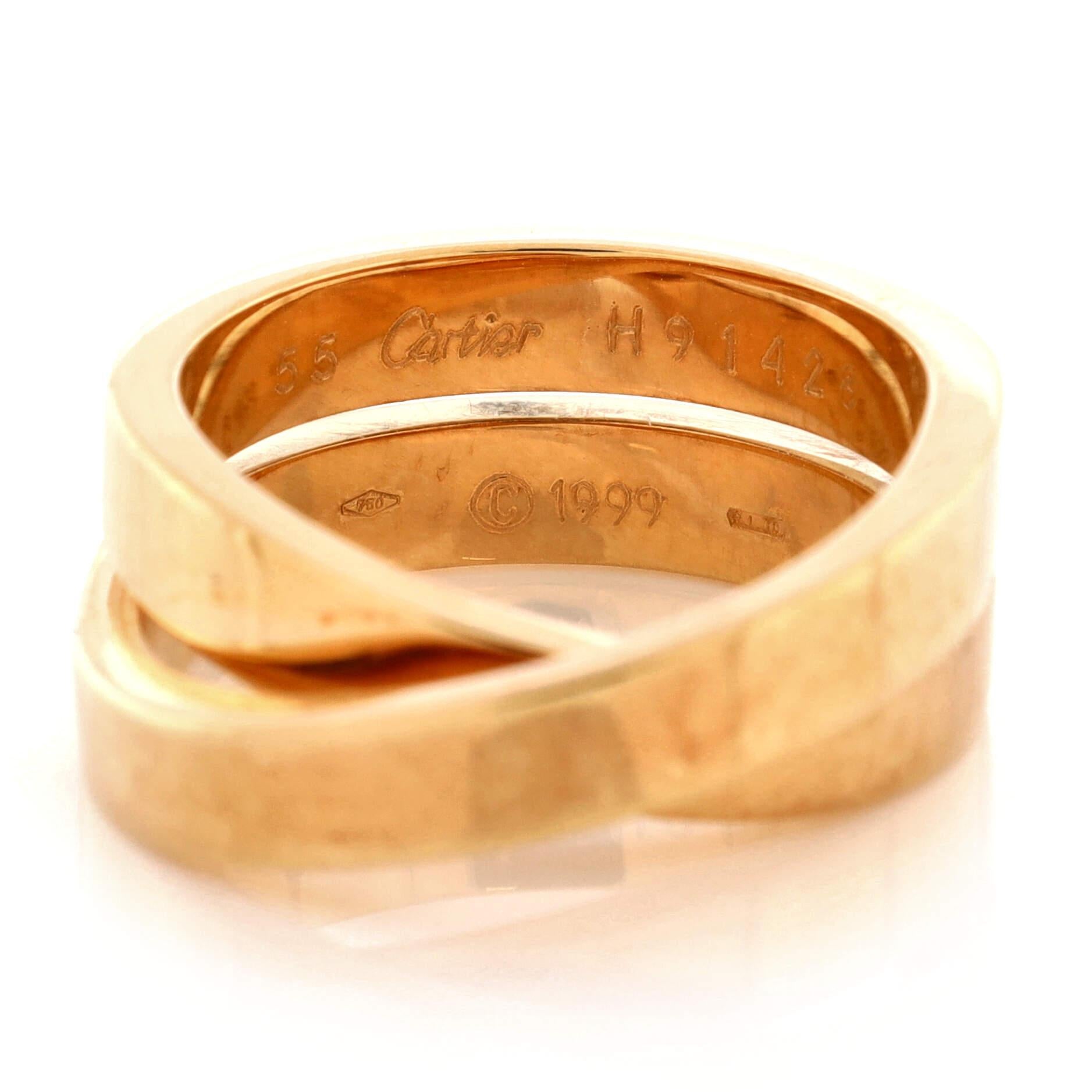 Cartier Paris Nouvelle Vague Crossover Ring 18k Yellow Gold In Good Condition In New York, NY