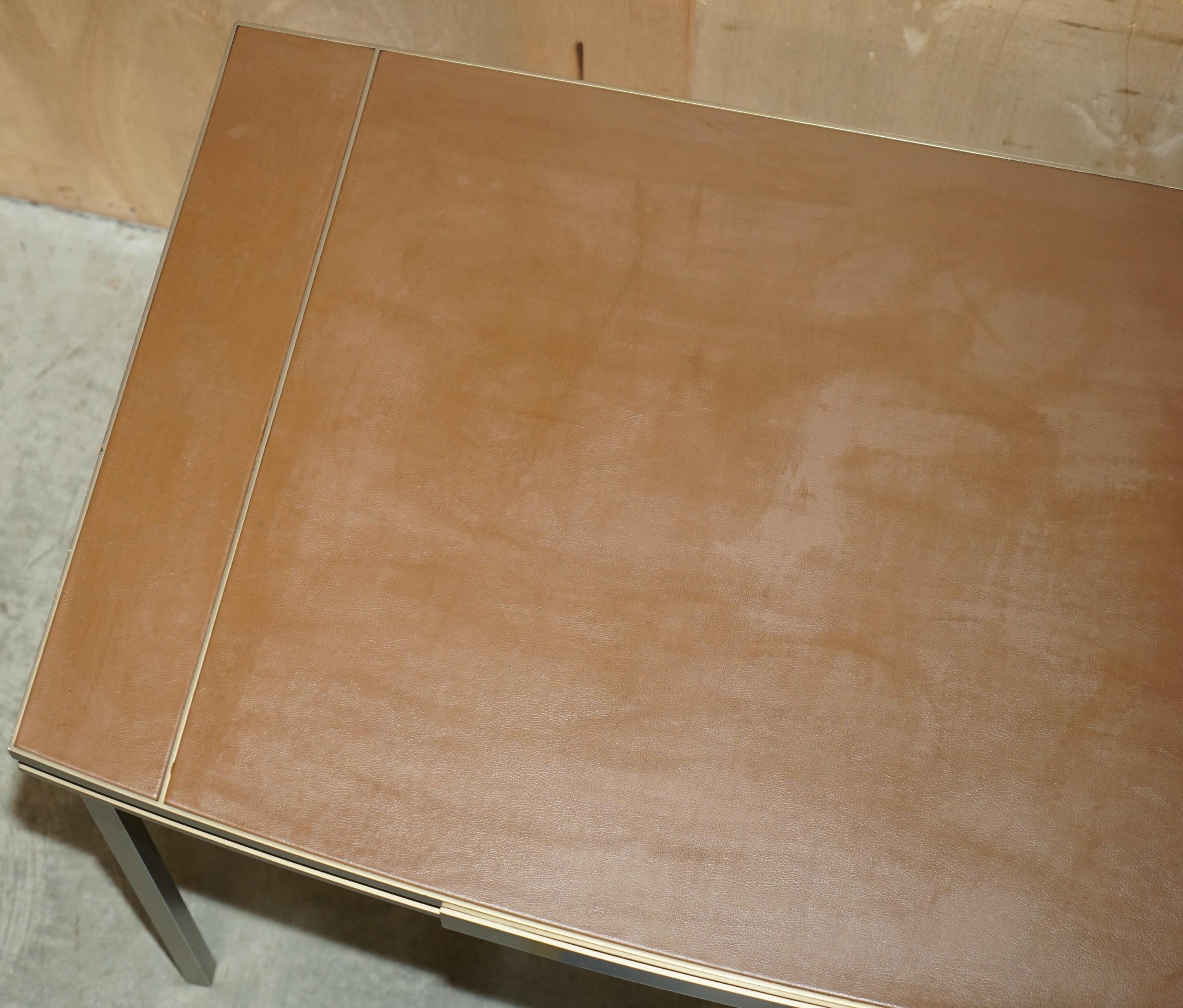 CARTIER PARIS SIGNED BRONZE & LEATHER MID CENTURY MODERN WRiTING TABLE DESK In Good Condition For Sale In West Sussex, Pulborough