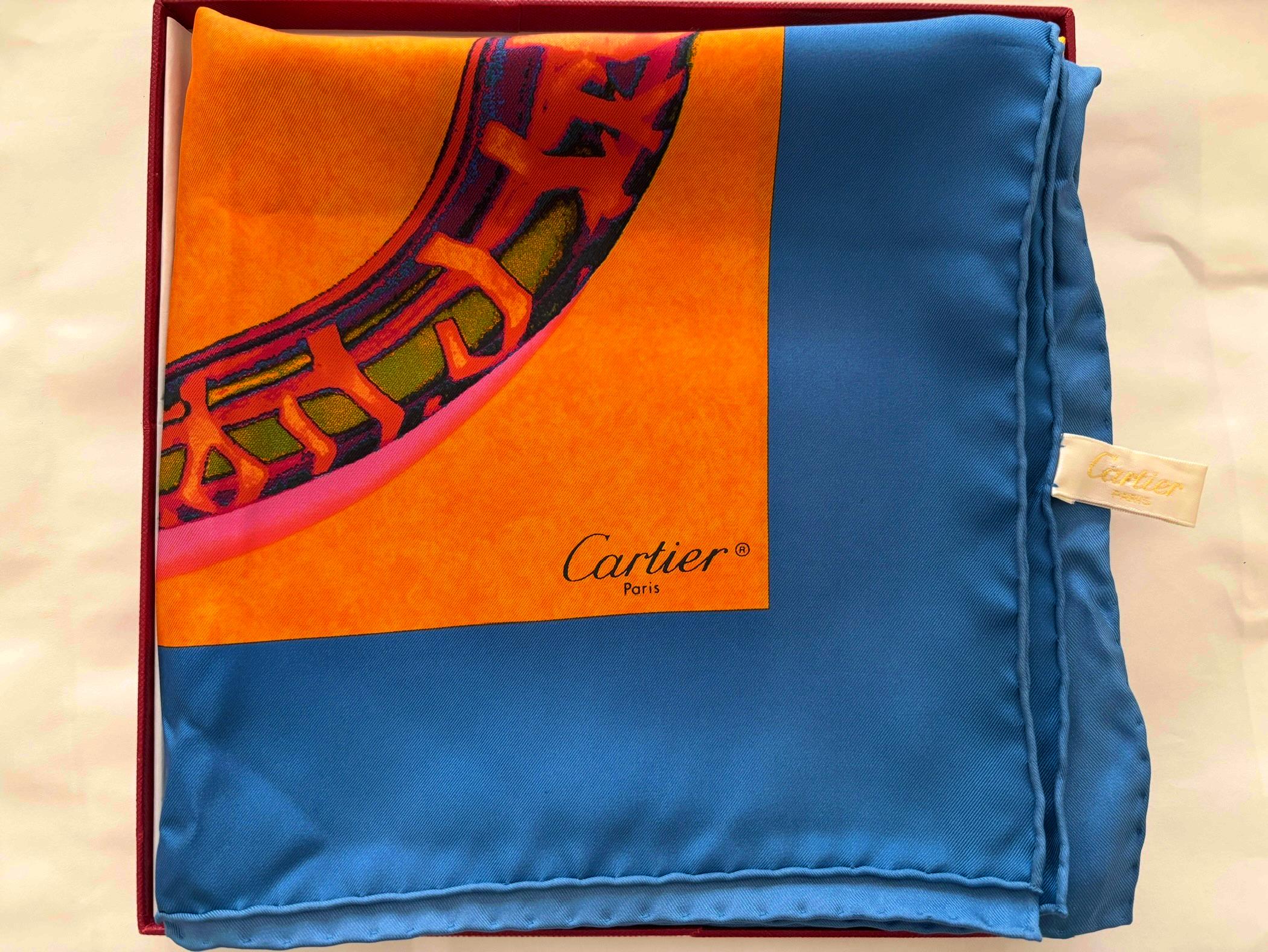 CARTIER Paris Bracelets de panthères bleues et jaunes en foulard de soie en vente 14