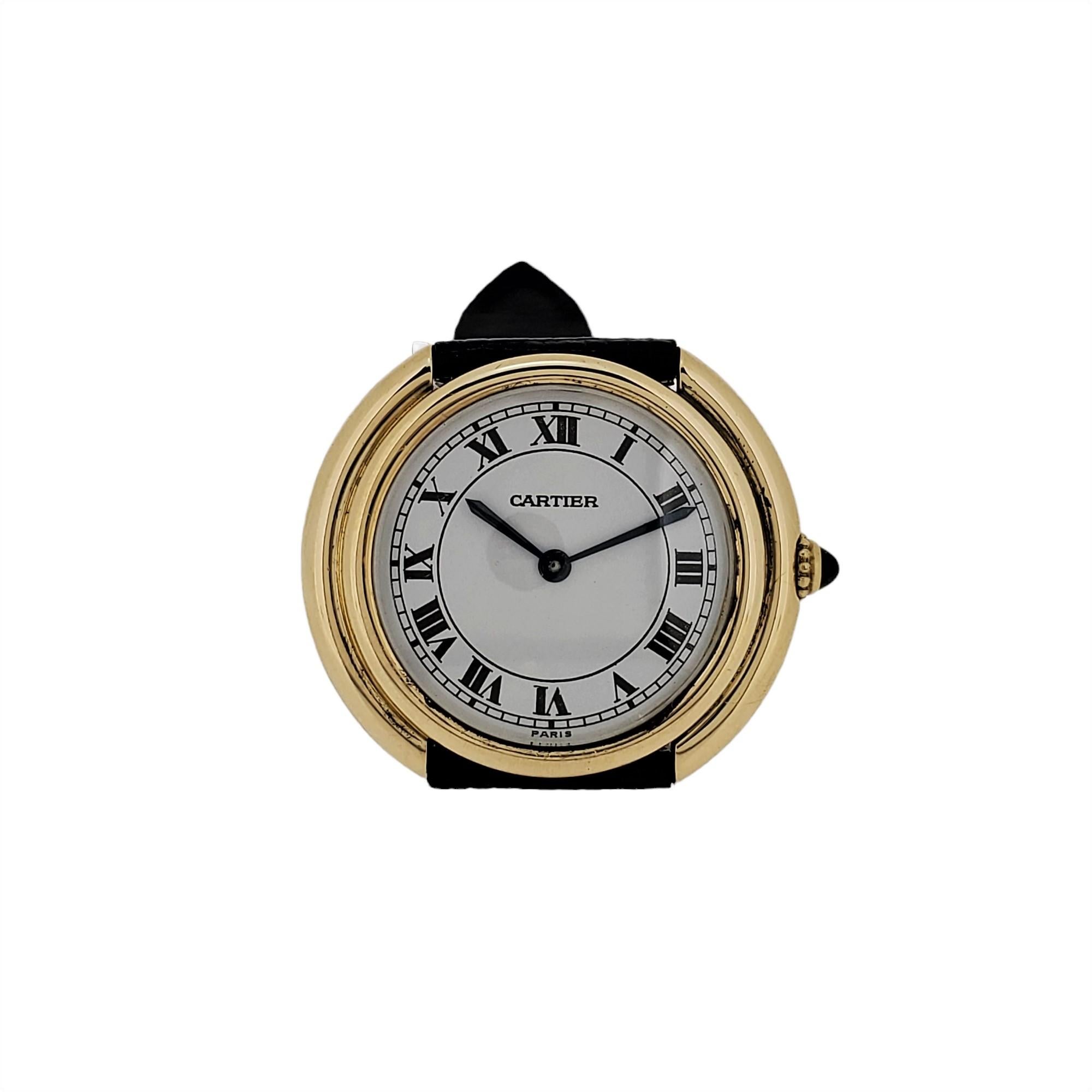 Cartier, grande montre automatique Vendome à boucle déployante, Paris, vers 1975 Unisexe en vente