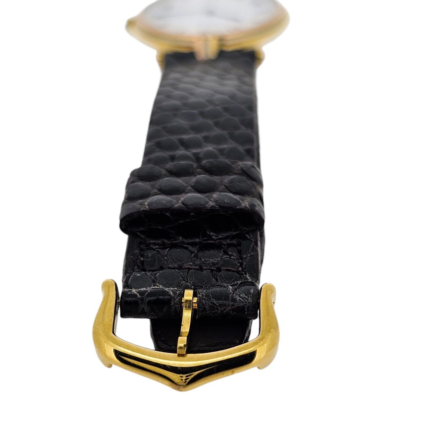 Cartier Paris Vendome LC Trinity GM large size watch 18K Tri- Color Circa 1980'S For Sale 8