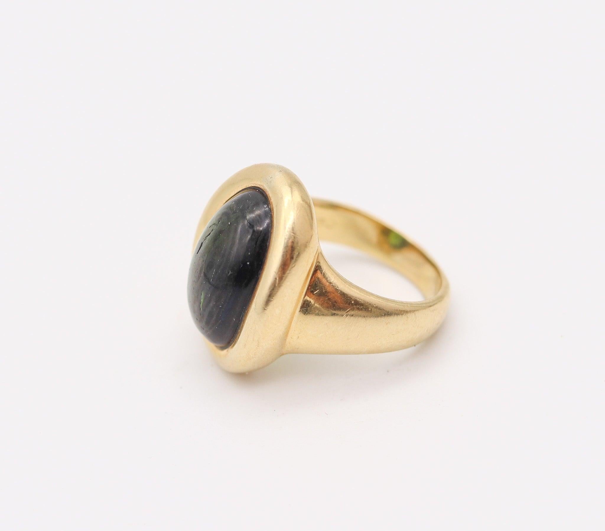 CARTIER Paris Vintage Bague Cocktail en Or Jaune massif 18Kt & Tourmaline Verte en vente 5