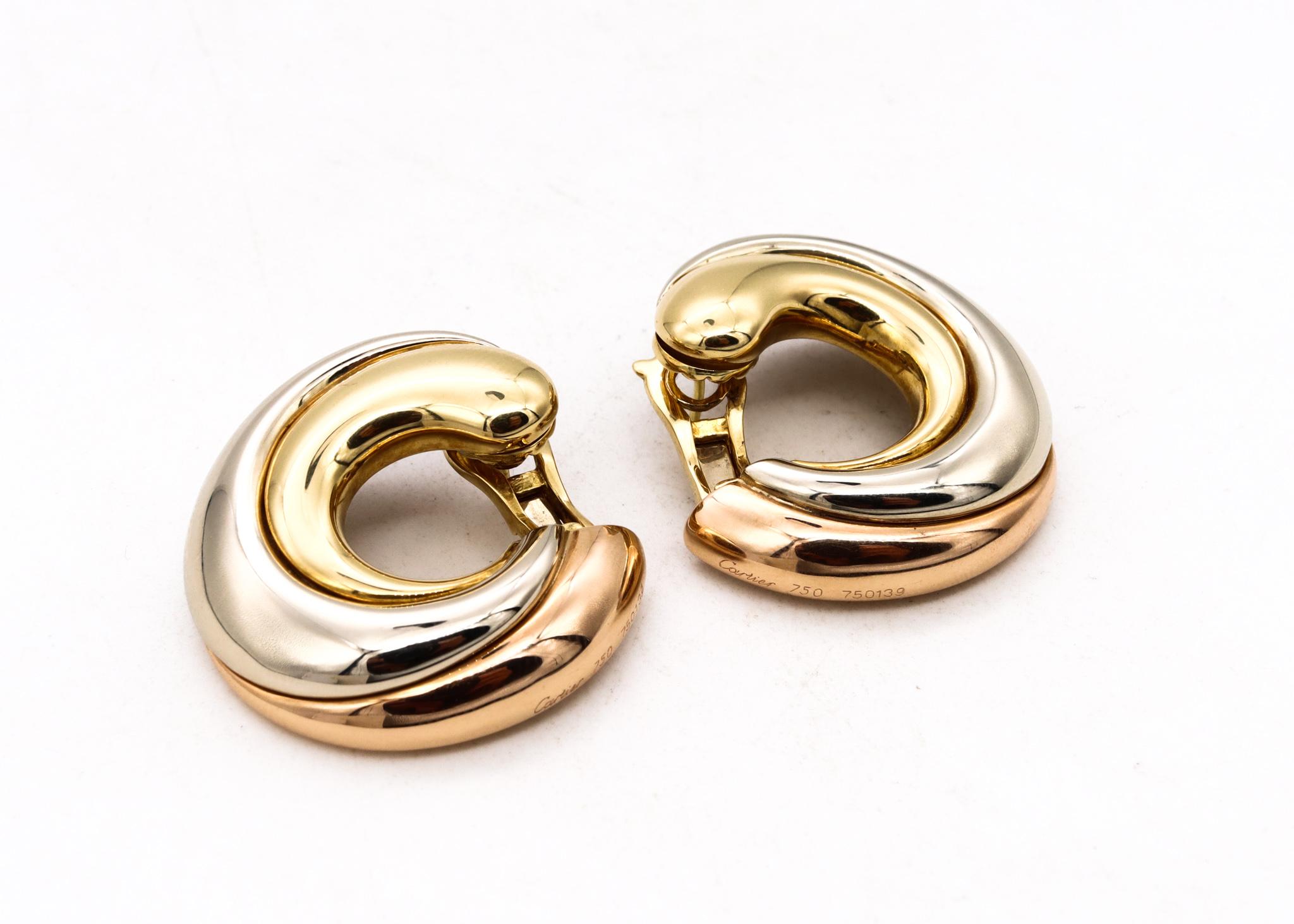 Contemporain Cartier Paris Grandes boucles d'oreilles à clip Trinity en or tricolore massif 18 carats vintage en vente