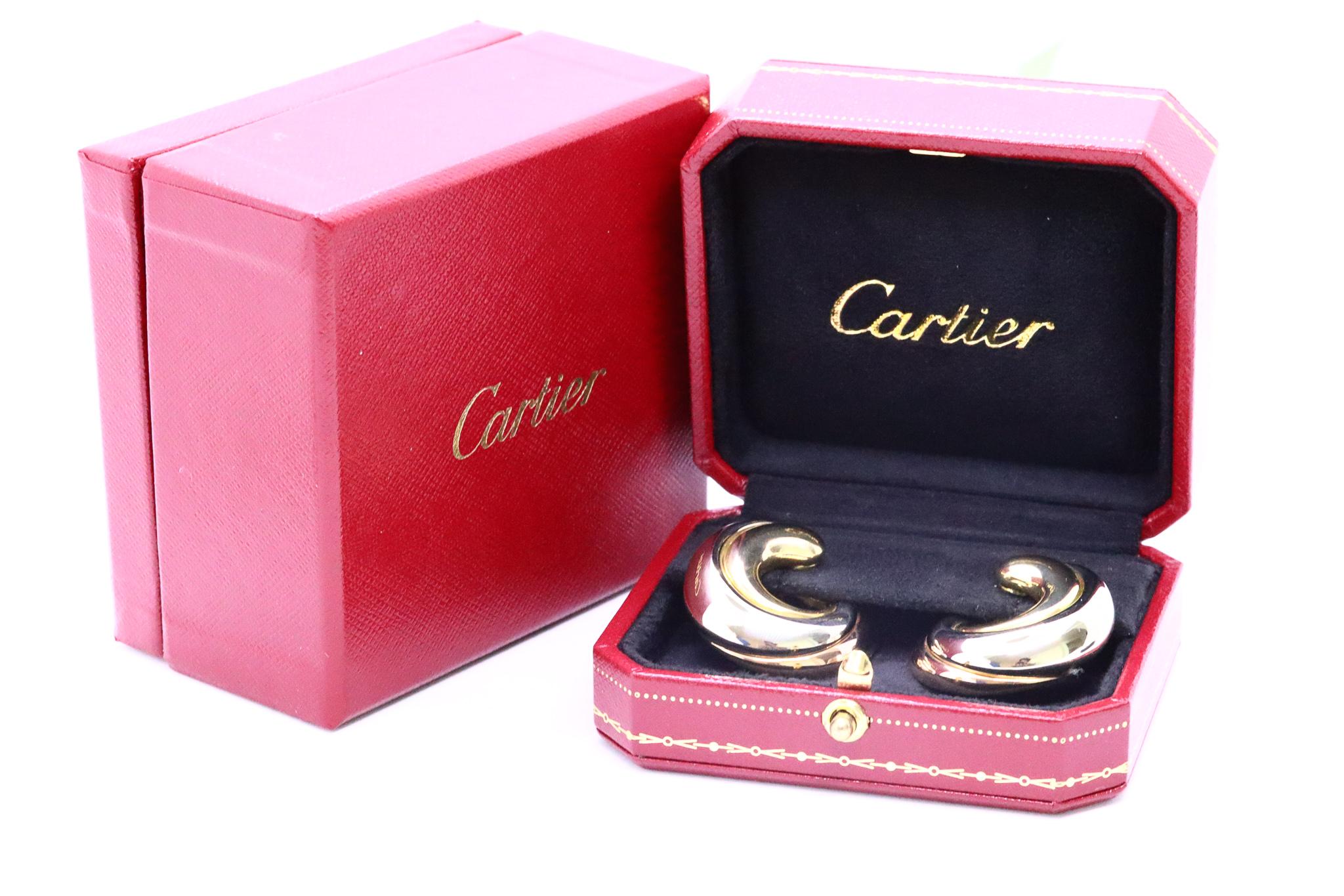 Contemporary Cartier Paris Vintage Large C Trinity Clip Earrings in Solid 18Kt Tricolor Gold For Sale