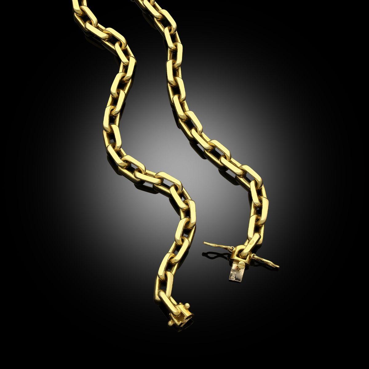 Cartier Paris Vintage 'Santos de Cartier' 18ct Yellow Gold Long Chain Necklace For Sale 1