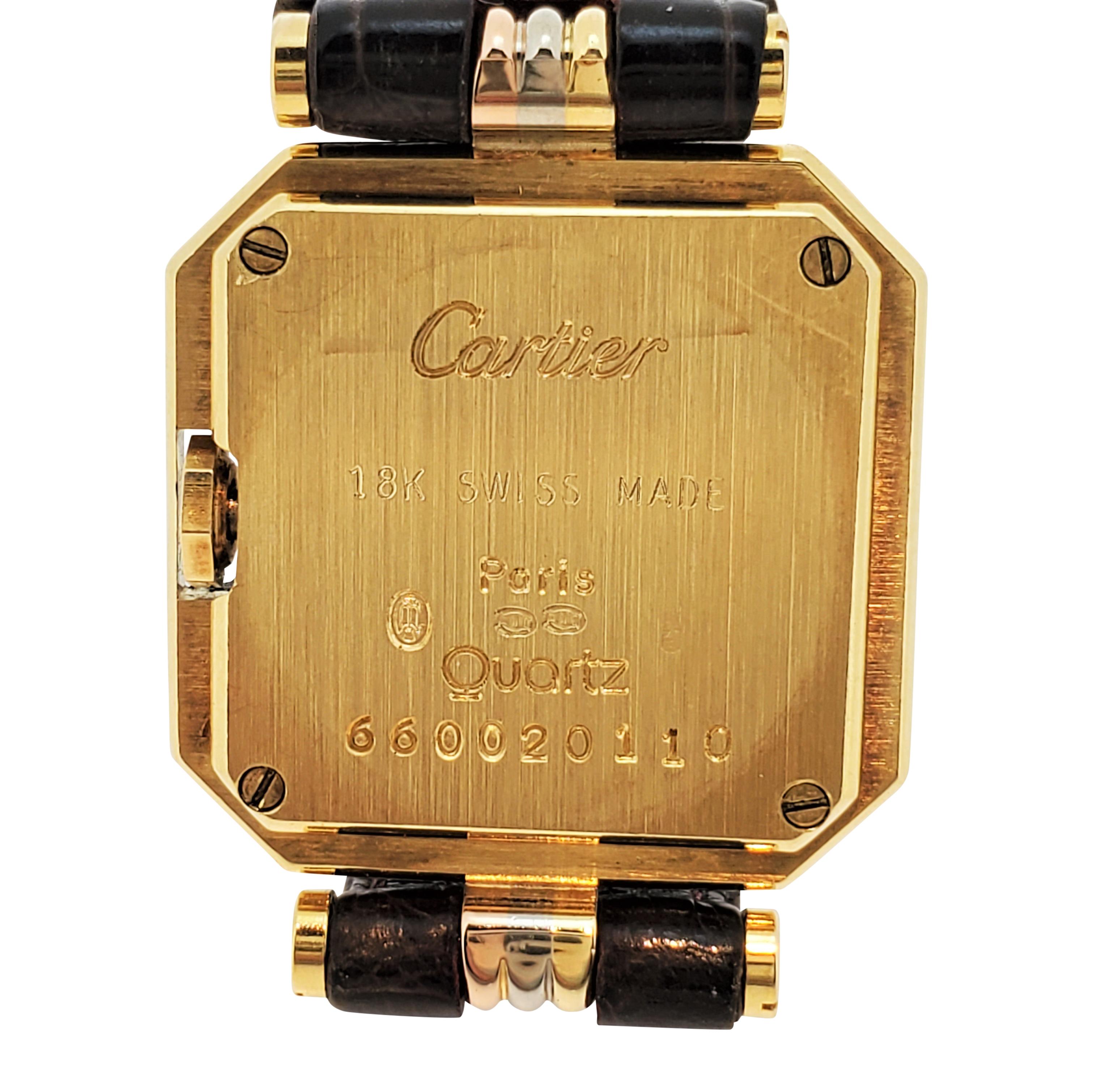 Cartier Paris Vintage Small Ceinture Tri-Color Gold circa 1980's In Excellent Condition For Sale In Santa Monica, CA