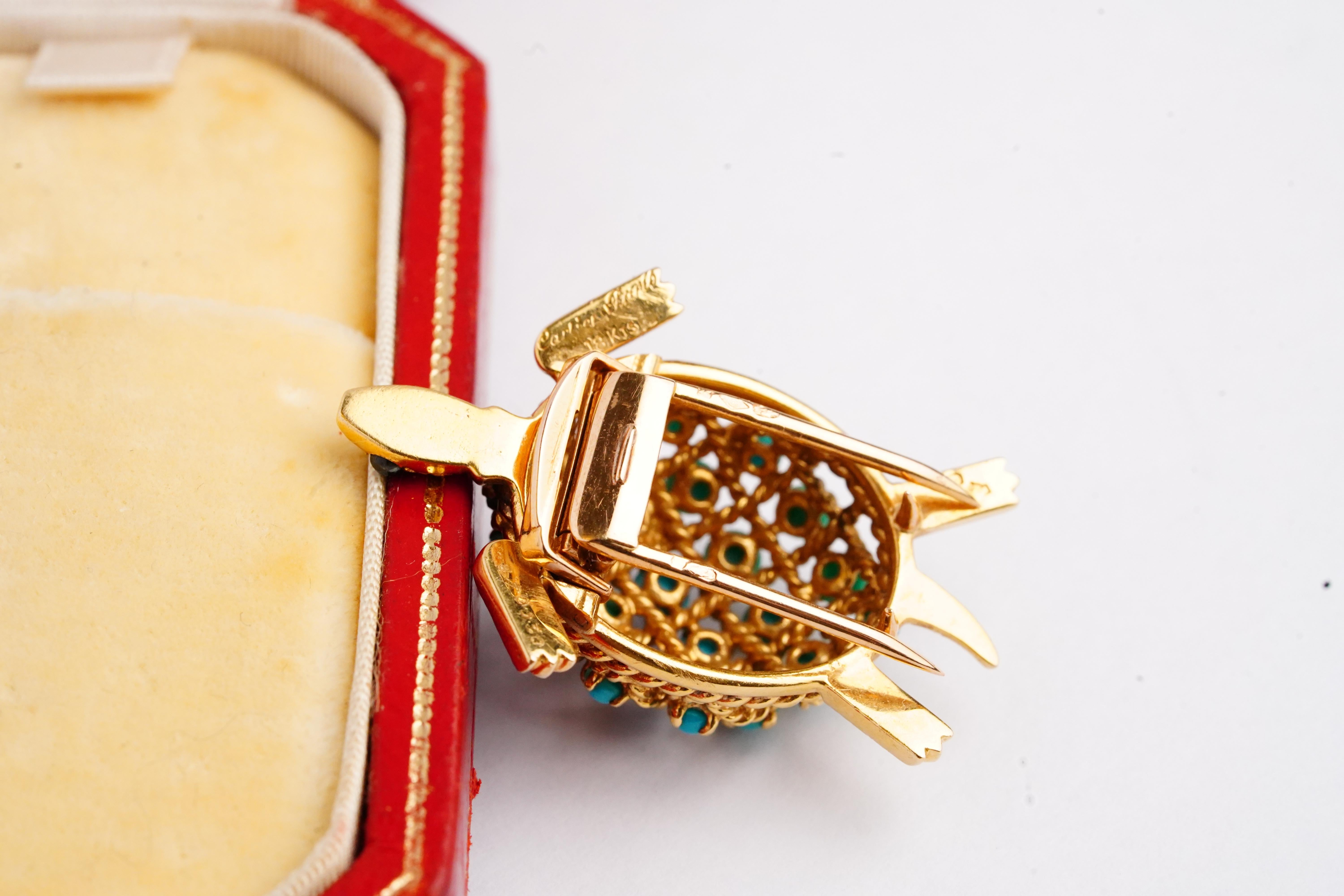 Cabochon Cartier Paris Vintage Yellow Gold Turquoise Sapphire Turtle Brooch For Sale