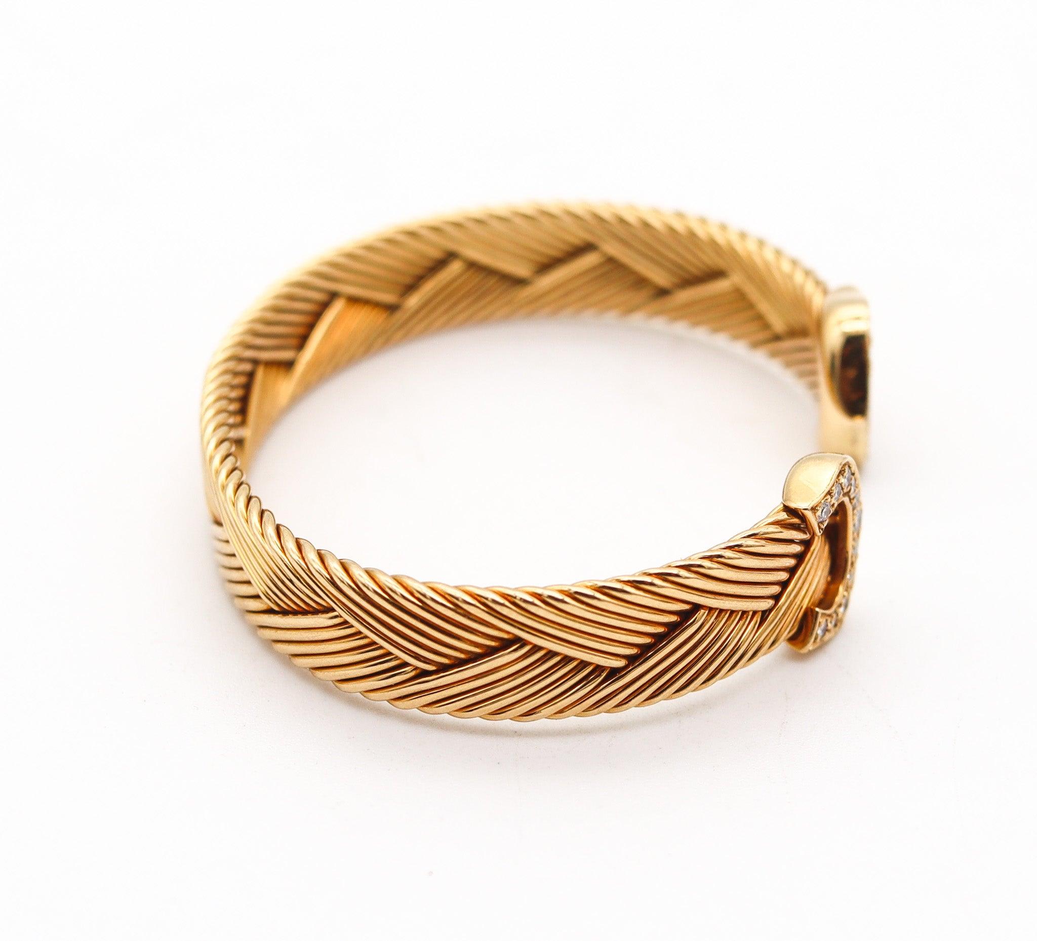 CARTIER Paris Bracelet manchette double manchette tissée en or jaune 18 carats avec diamants VS Unisexe en vente