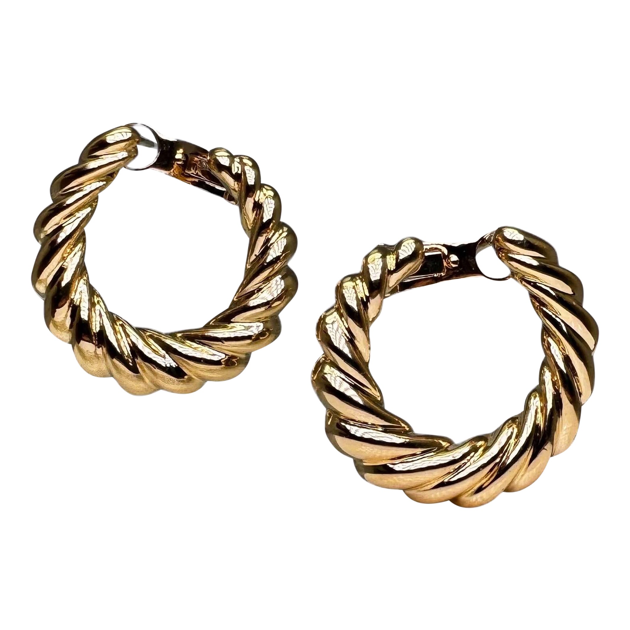 CARTIER Paris Yellow gold Earrings, circa 1980. For Sale