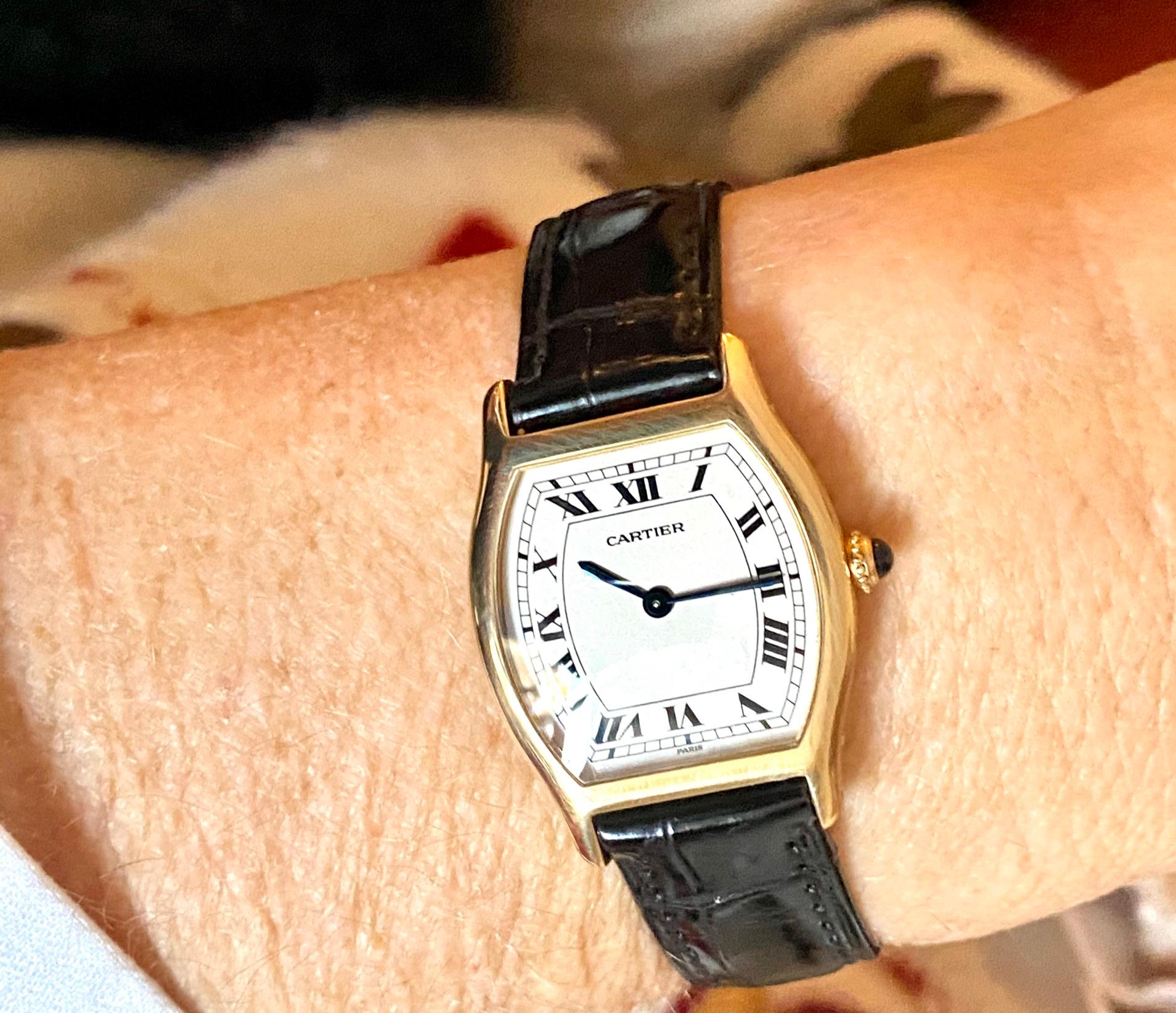 Women's or Men's Cartier Paris Yellow Gold Watch, Model: TORTUE, Handwinding 1975 Model Nr 96069