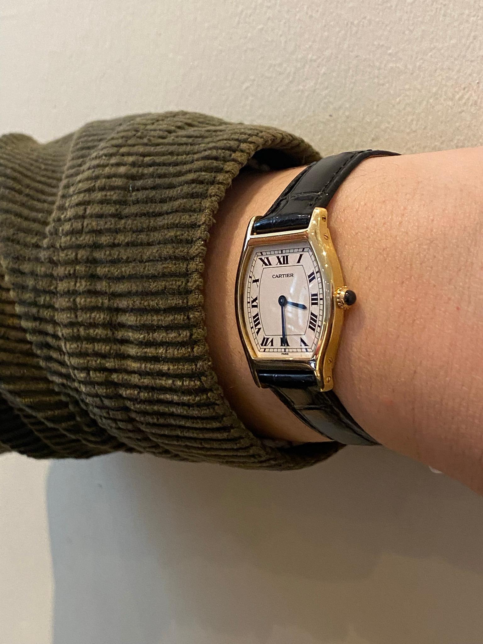 Cartier Paris Yellow Gold Watch, Model: TORTUE, Handwinding 1975 Model Nr 96069 2