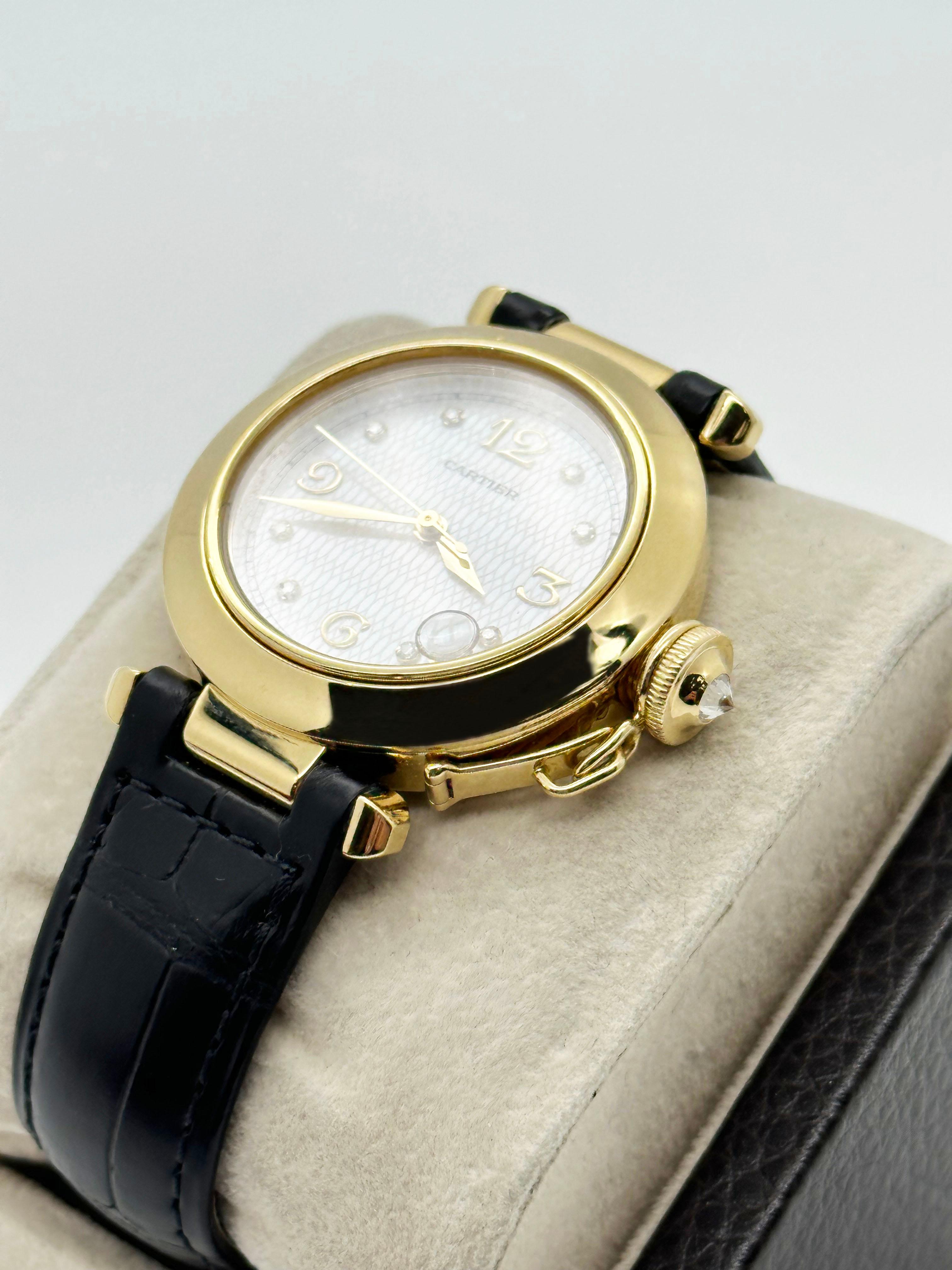 Cartier Pasha 1035 35m MOP Zifferblatt 18K Gelbgold Lederriemen Service Papier 4