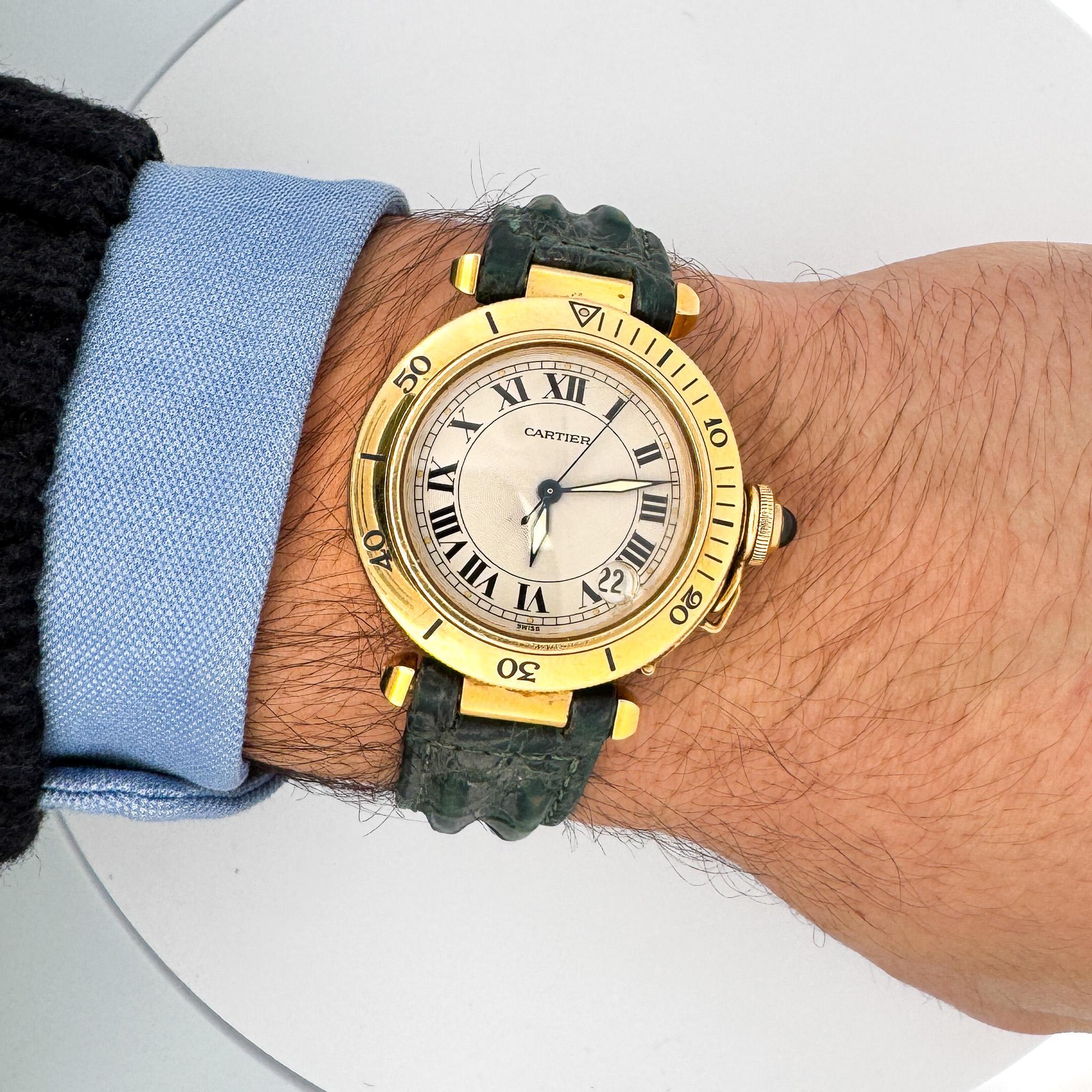 De las mujeres Cartier Pasha 1035 Automatic Watch 18K Gold Ivory Dial Alligator Strap 35mm en venta