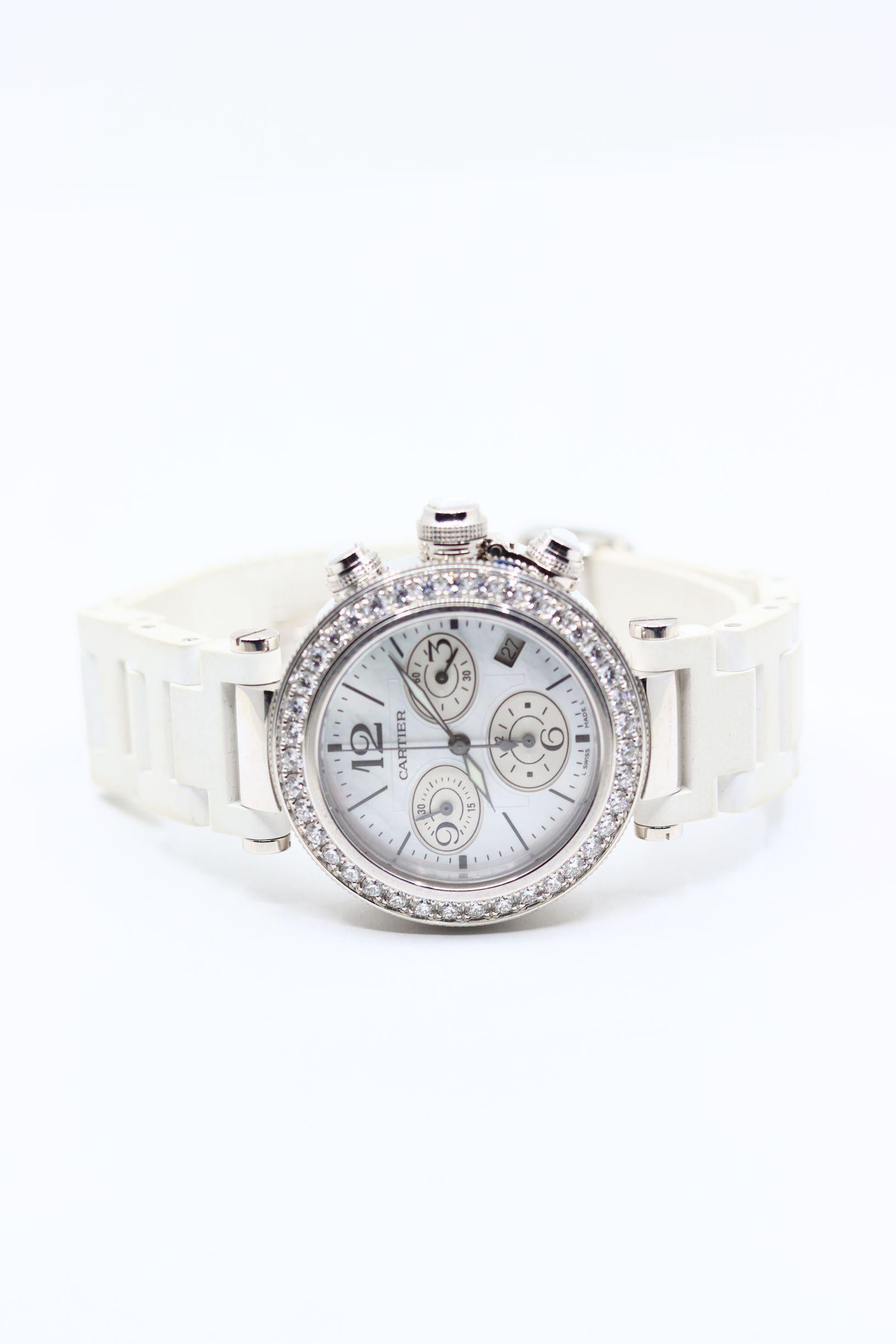 Cartier Pascha 18K Weißgold Diamant Uhr Damen im Angebot