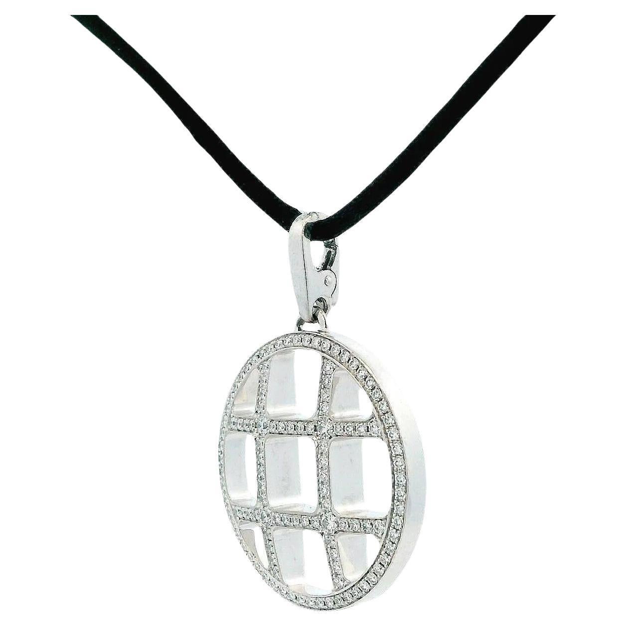 Cartier Pasha Collana con ciondolo a griglia in oro bianco 18 carati Corde nere