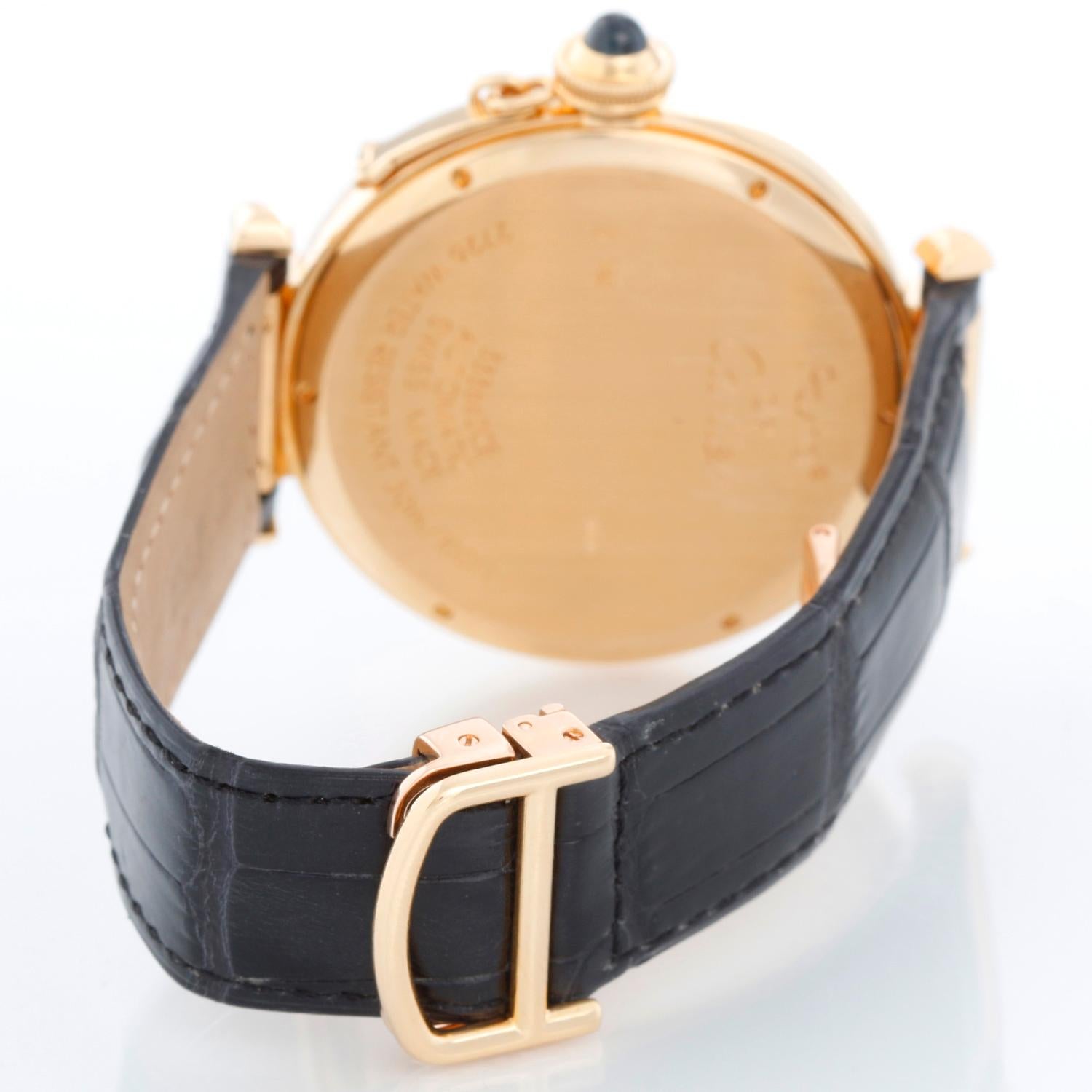 Cartier Pasha 18k Gelbgold 42 MM Automatikuhr 2726 W3019551 im Angebot 1