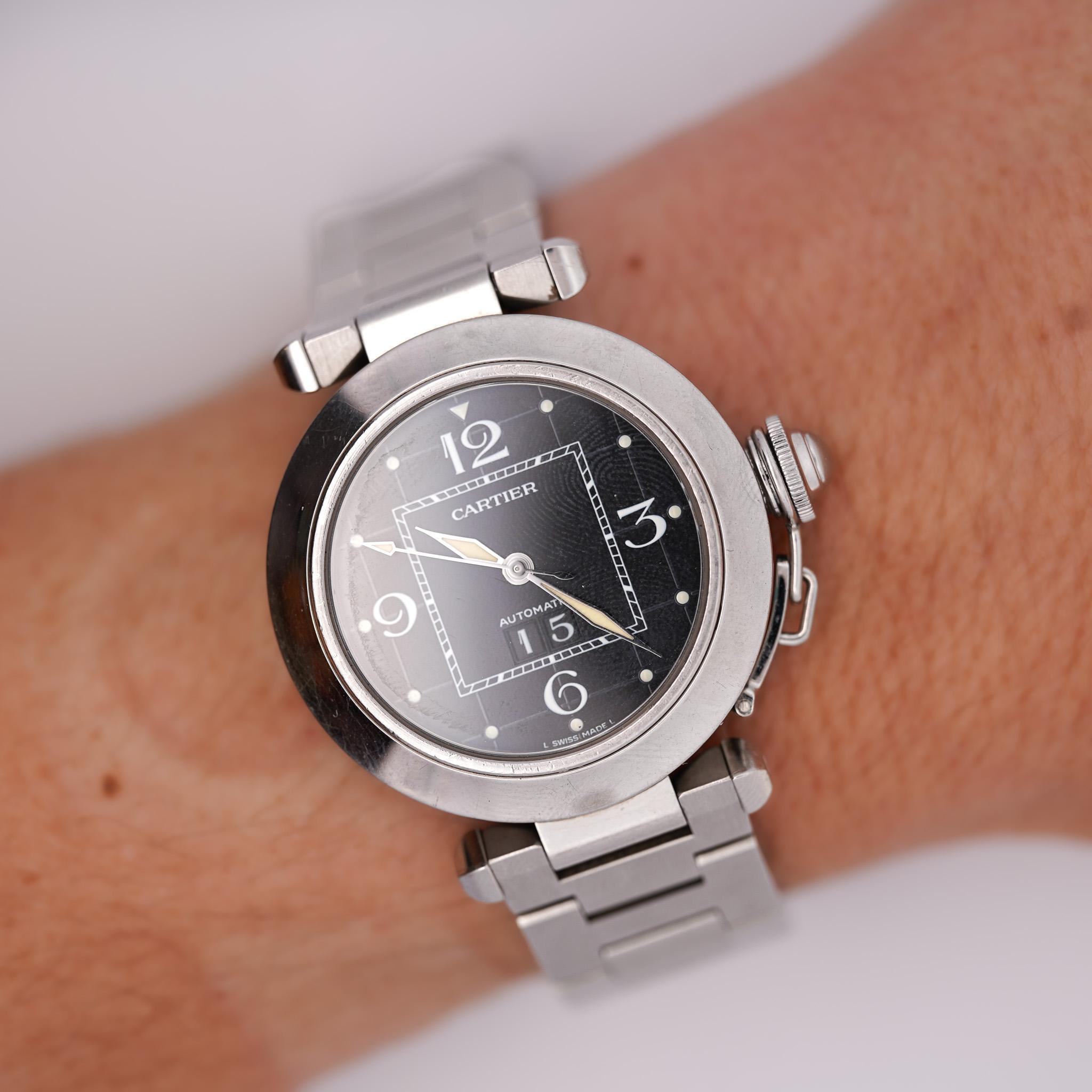 Women's or Men's Cartier Pasha 2475 Black Dial Automatic 35mm Watch With Box and Service Papers For Sale