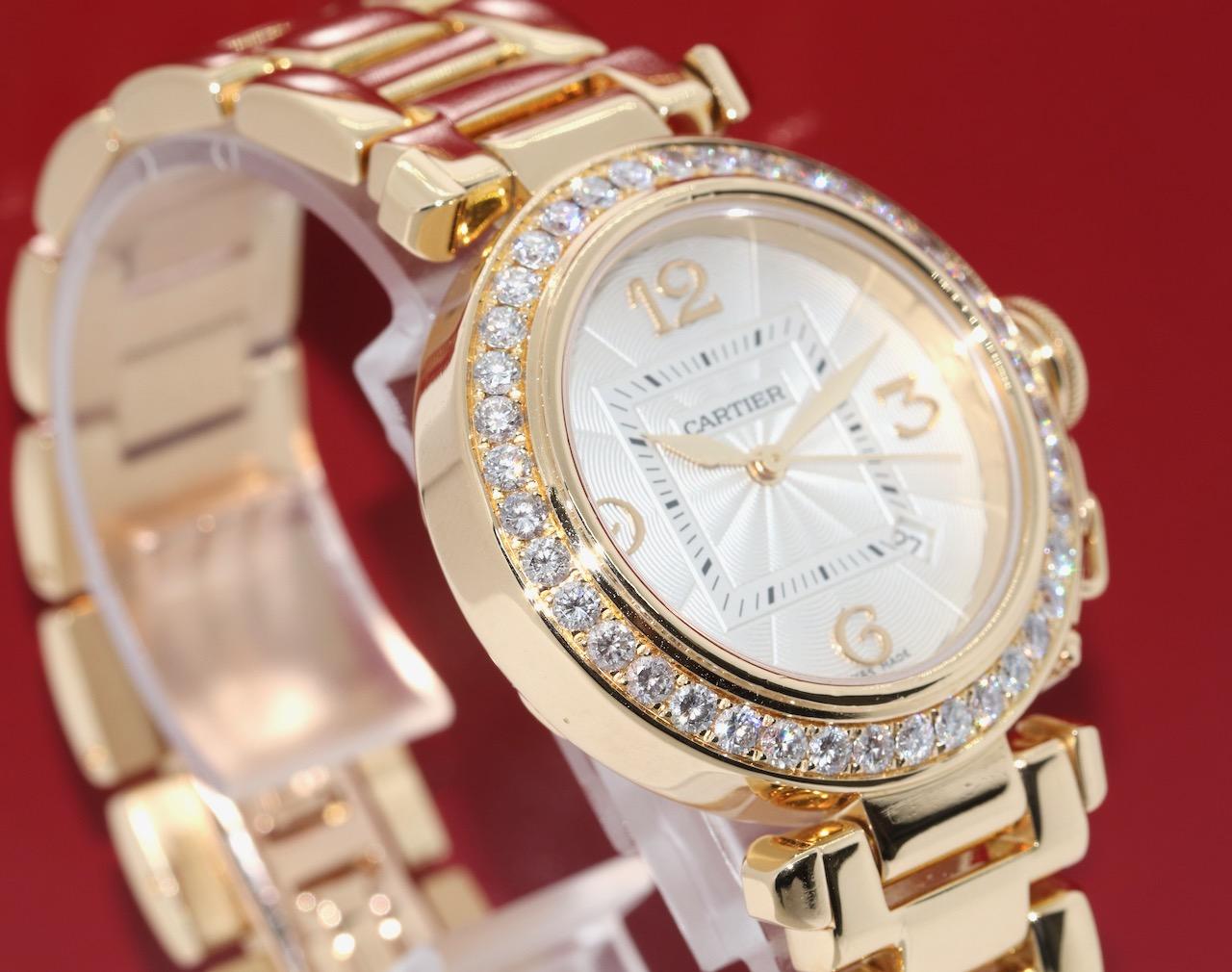 Cartier Pasha 2519 Automatik-Damenuhr 18 Karat Gold und Diamanten (Rundschliff)