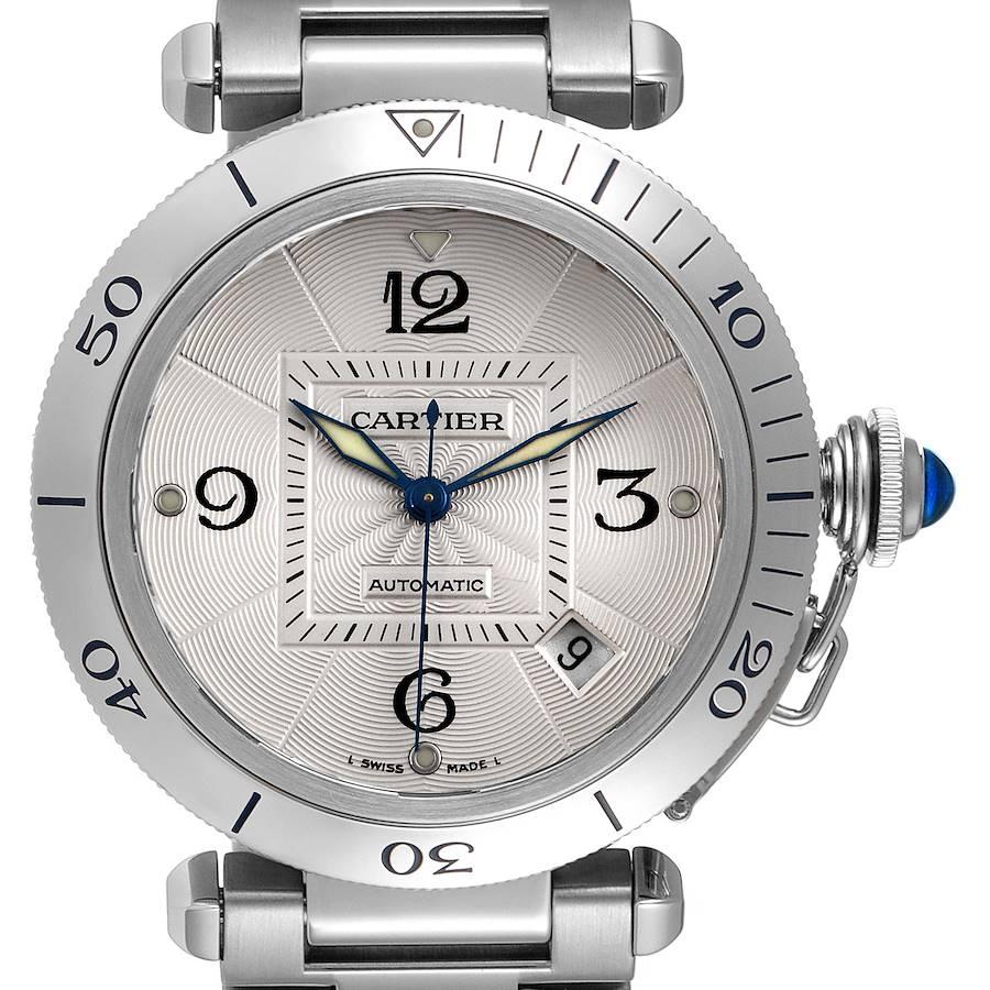 Cartier Pasha 38mm Silber Zifferblatt Stahl Raster Unisex Uhr W31040H3. Automatisches Uhrwerk mit Selbstaufzug. Rundes Edelstahlgehäuse mit einem Durchmesser von 38,0 mm. Kronenabdeckung mit blauem Spinell-Cabochon. Abnehmbares Gitter aus rostfreiem