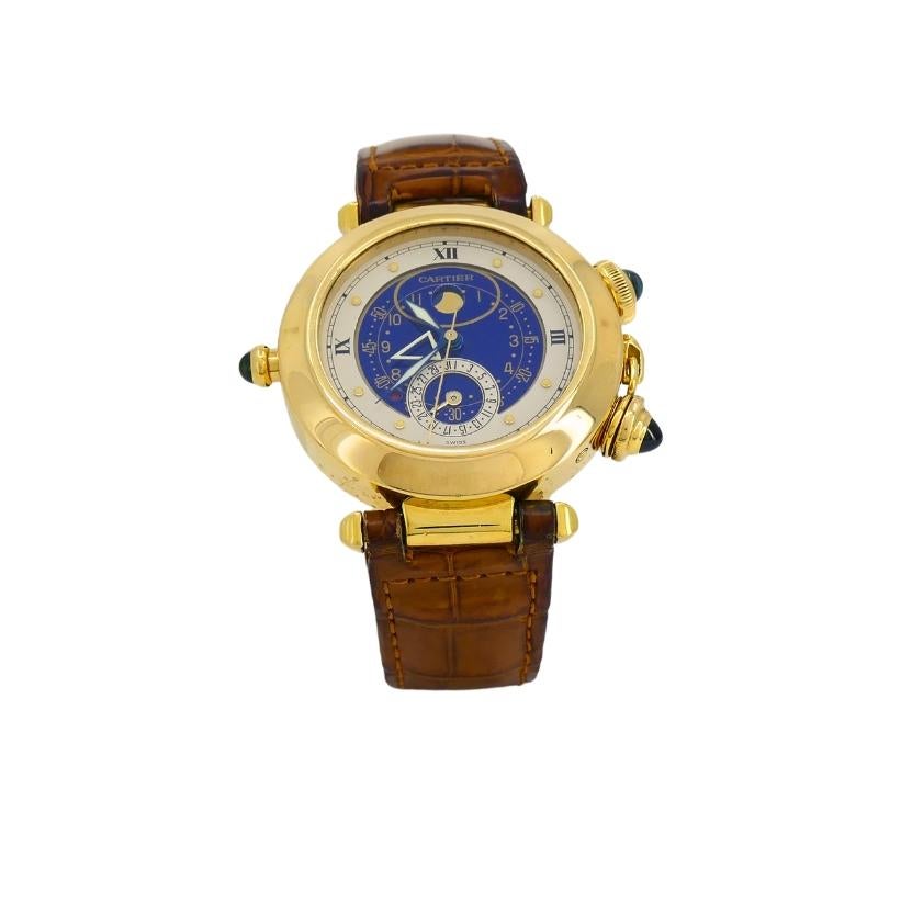 Cartier Pasha Alarm Moonphase Wristwatch 18k Gold c. 1987 In Excellent Condition For Sale In Beverly Hills, CA