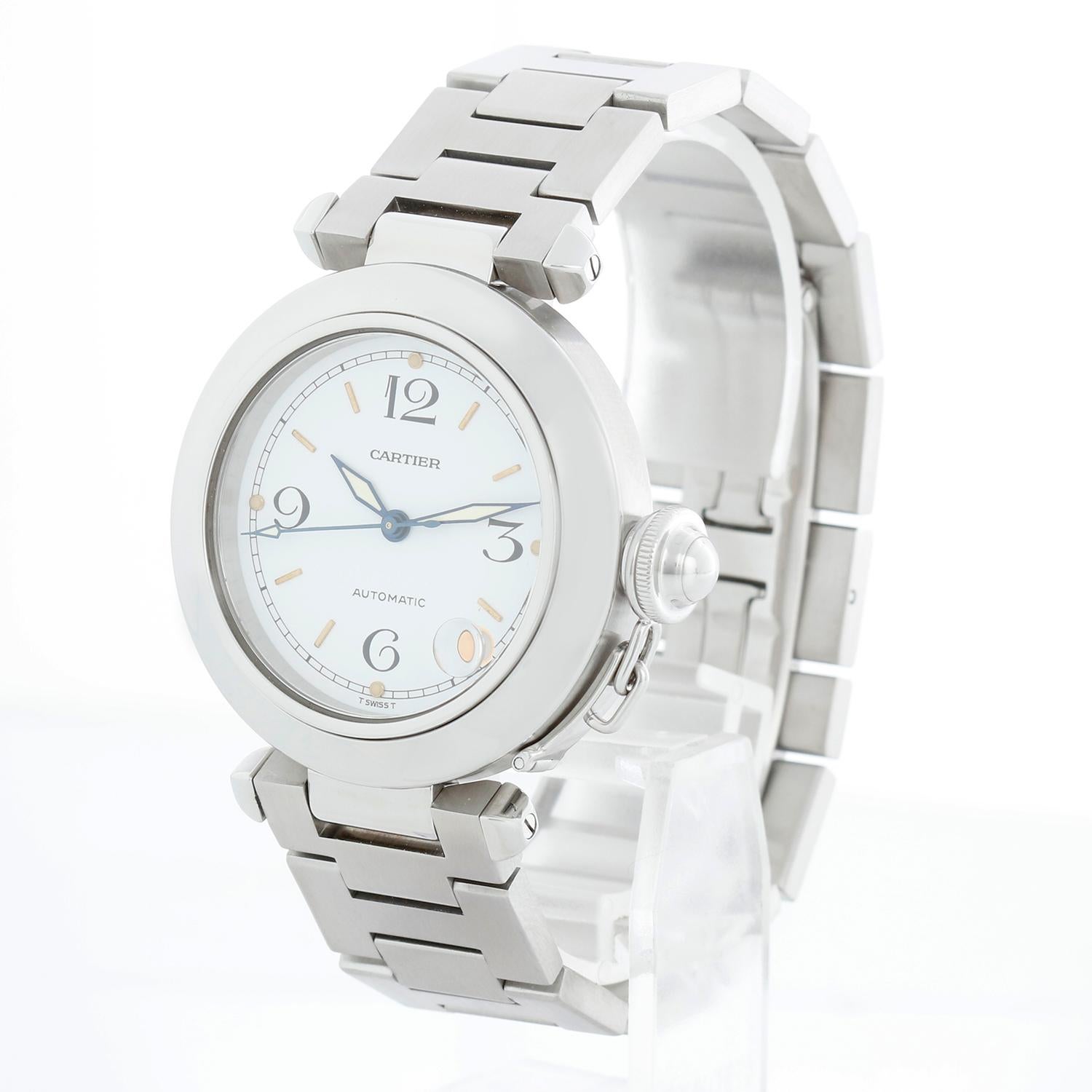 Cartier Pasha C Midsize Stainless Steel Men's or Ladies Watch 2324 W31015M7 In Excellent Condition For Sale In Dallas, TX