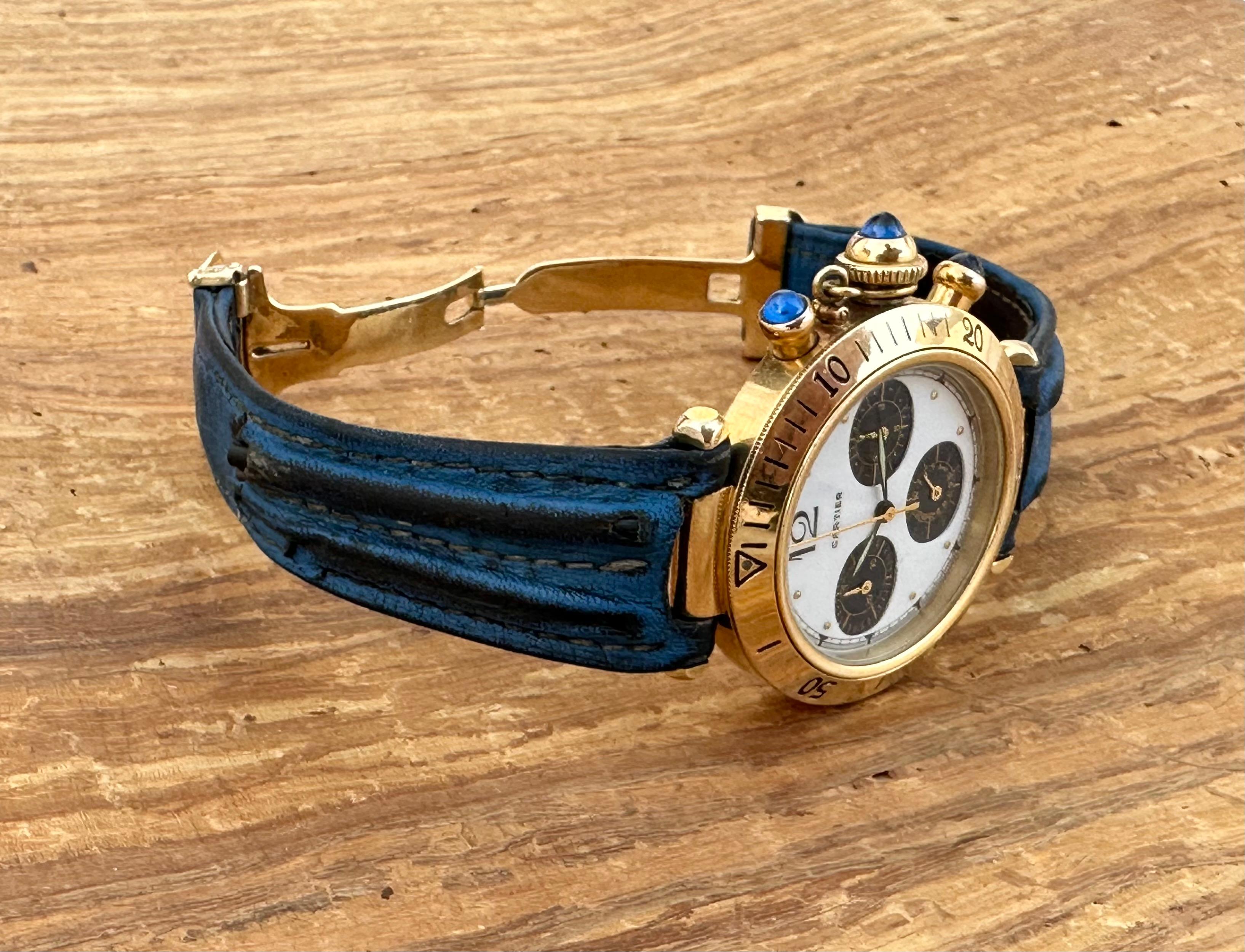 Cartier Pasha Chronograph 2380 in 18K Yellow Gold 820903 Watch  In Good Condition For Sale In Toronto, CA