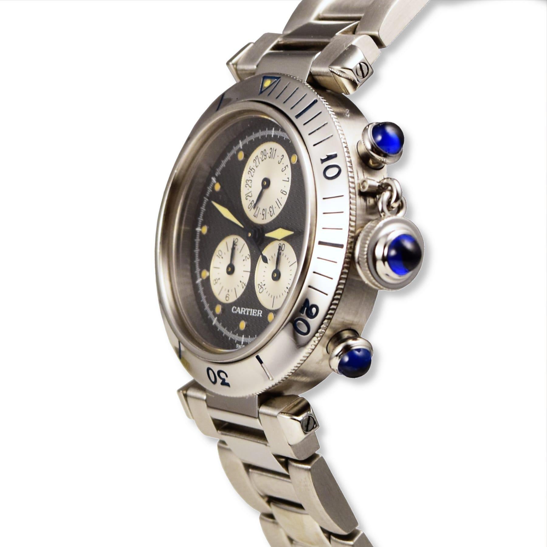 Cartier Pasha Chronograph Ref. 1352 in Stainless Steel Watch In Good Condition For Sale In Miami, FL