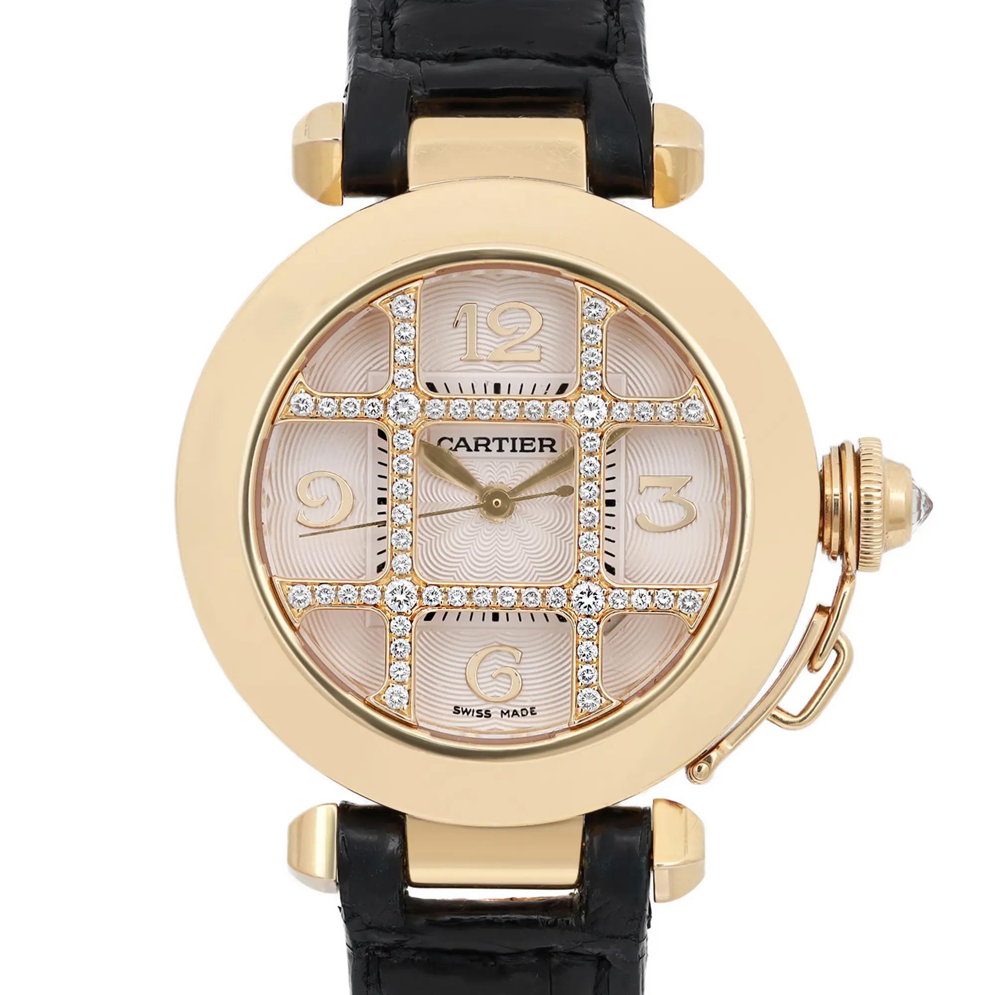 Seminuevo. Buen estado. El reloj está totalmente revisado y se ha comprobado su resistencia al agua, la calibración del movimiento y la precisión horaria.

💎 Reloj de pulsera Cartier Pasha de 2399
📌 Visión general
Marca: Cartier

Model No: Pasha