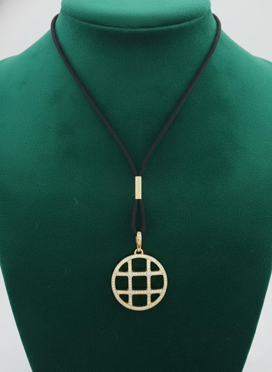 Contemporaneo Cartier Pasha de Cartier - Collana in oro giallo 18 carati e diamanti in vendita