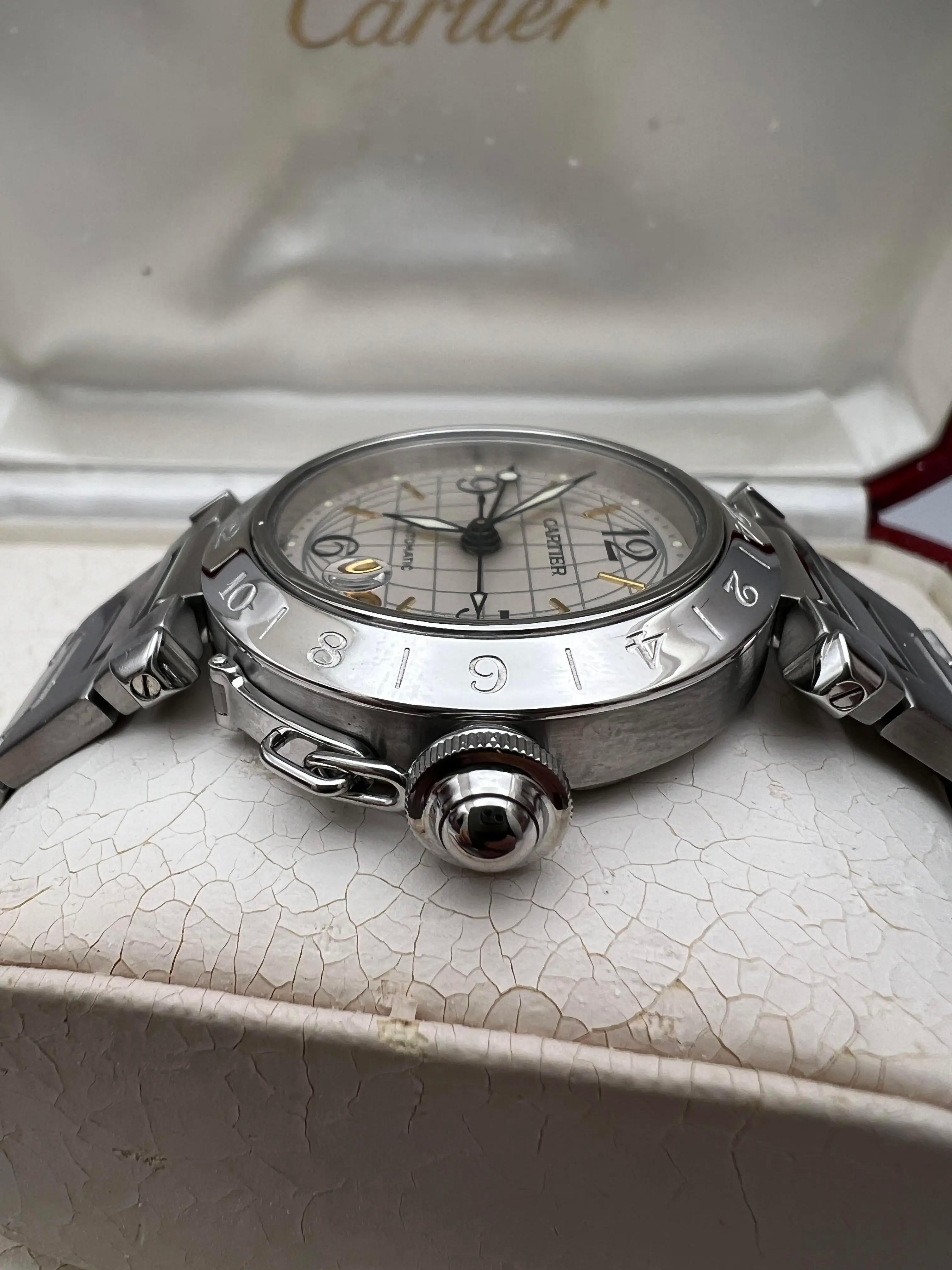 Cartier Pasha GMT 35mm Quadrante argento Orologio automatico in acciaio inossidabile W31029M7 in vendita 1