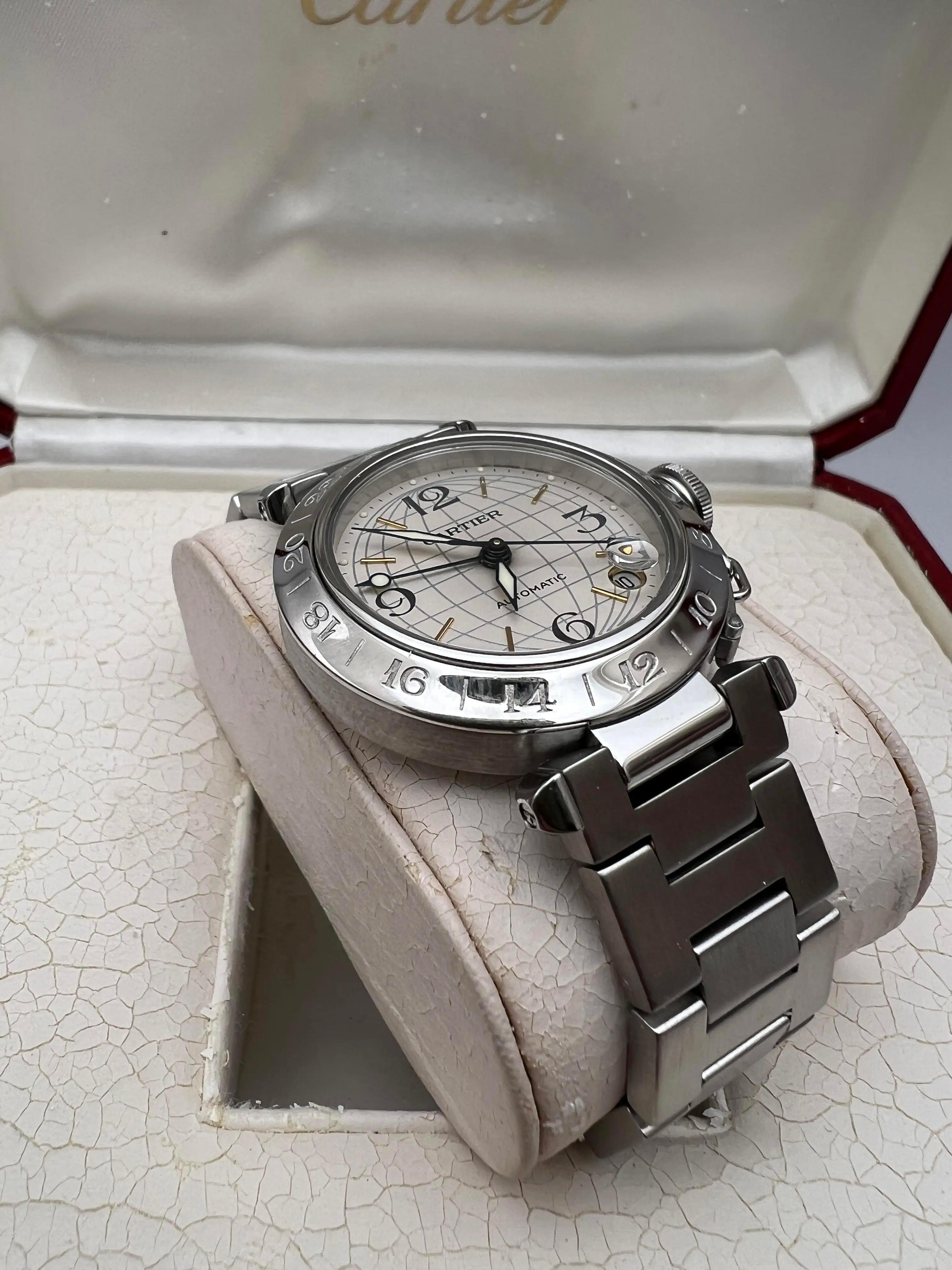 Cartier Pasha GMT 35mm Quadrante argento Orologio automatico in acciaio inossidabile W31029M7 in vendita 3