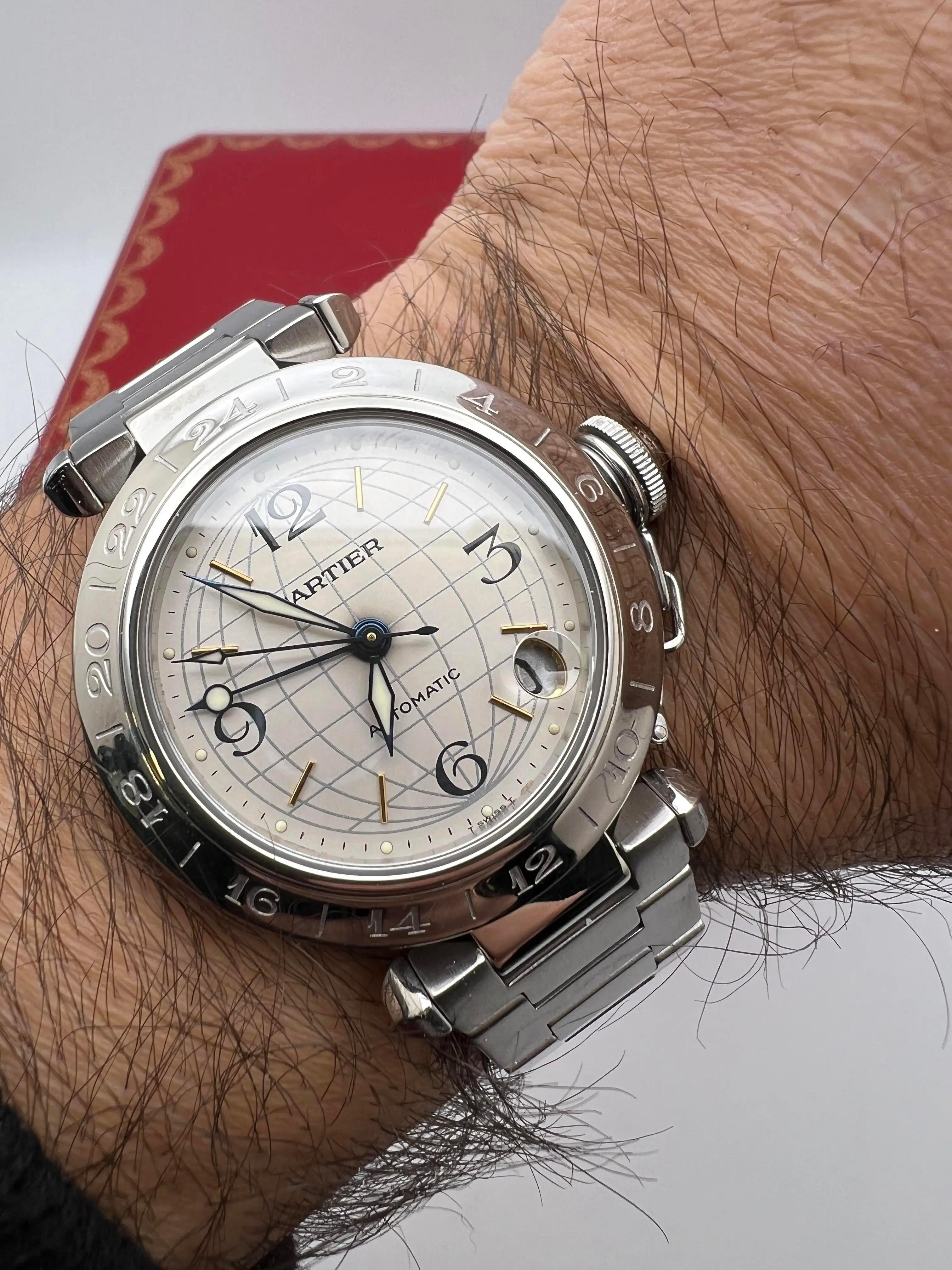 Cartier Pasha GMT 35mm Quadrante argento Orologio automatico in acciaio inossidabile W31029M7 in vendita 4