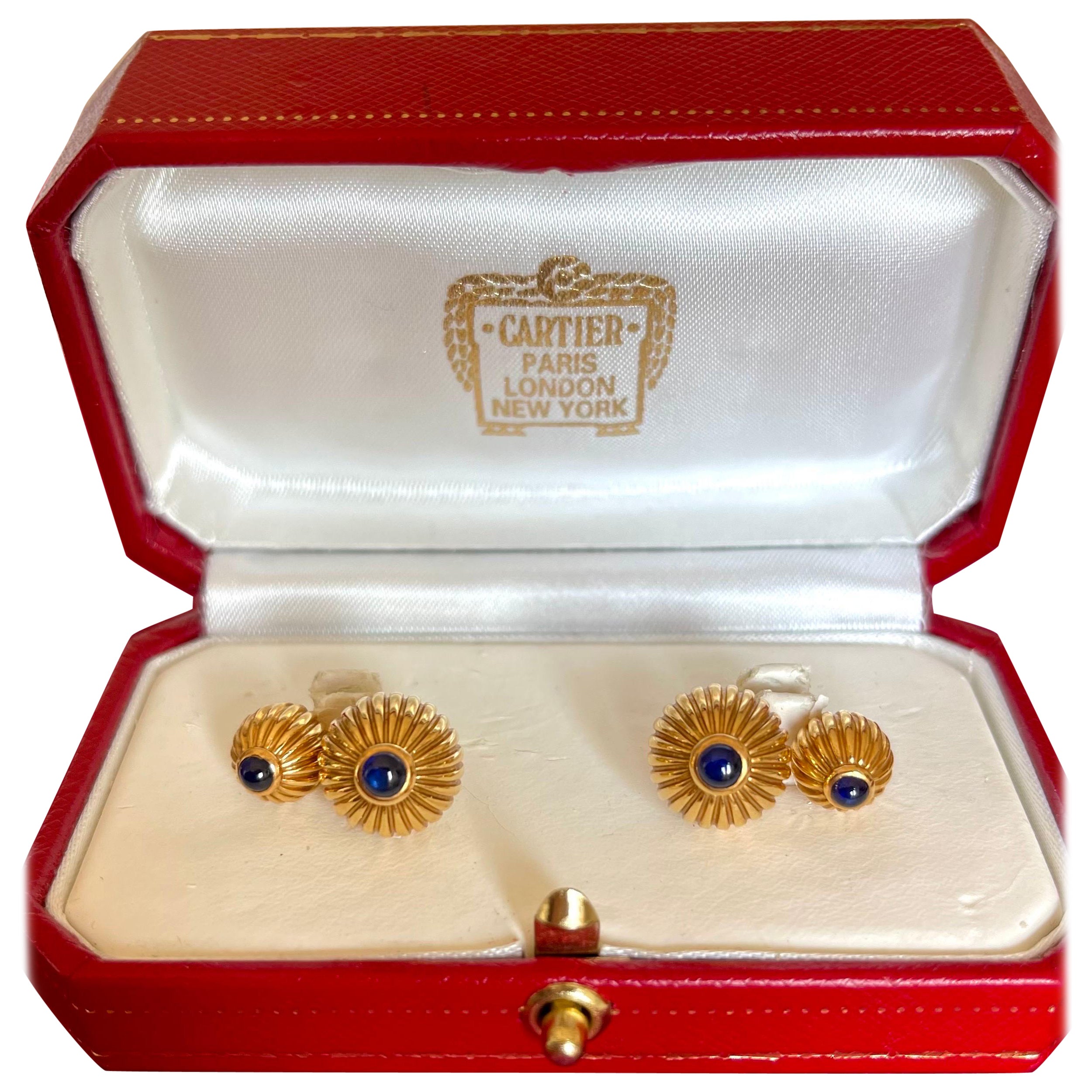 Cartier Manschettenknöpfe mit Pasha Saphir 18 Karat Gelbgold Vintage Saphiren