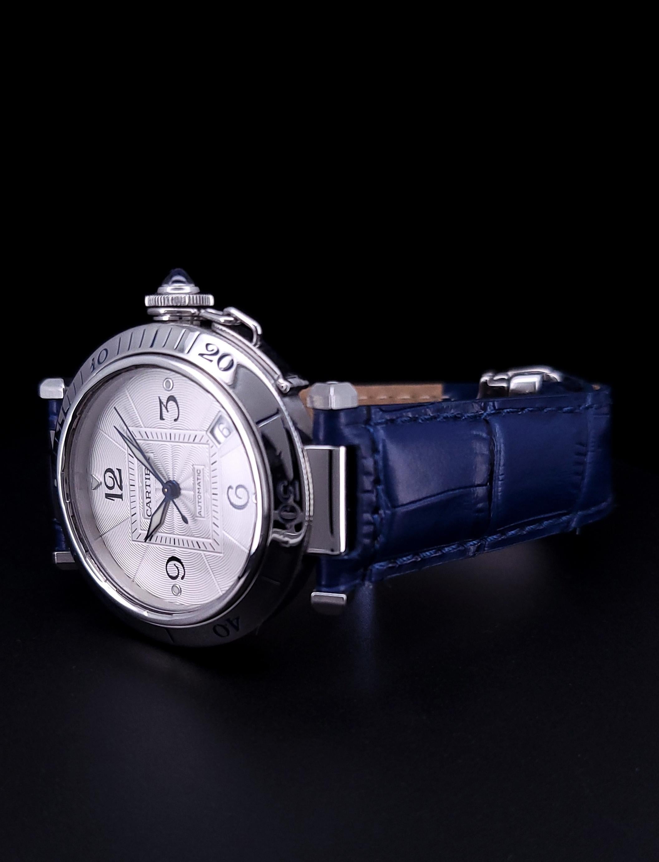 Montre homme Cartier Pasha Steel Silver Arabic Guilloche Dial Automatic 2379 Excellent état à New York, NY