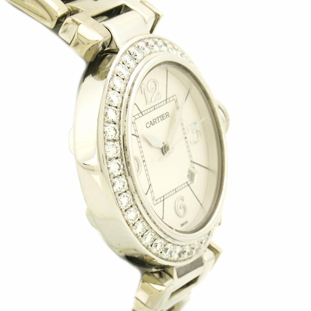 Cartier Pasha WJ1116M9 18 Karat White Gold Factory Diamond Bezel Women's Watch In Excellent Condition In Miami, FL