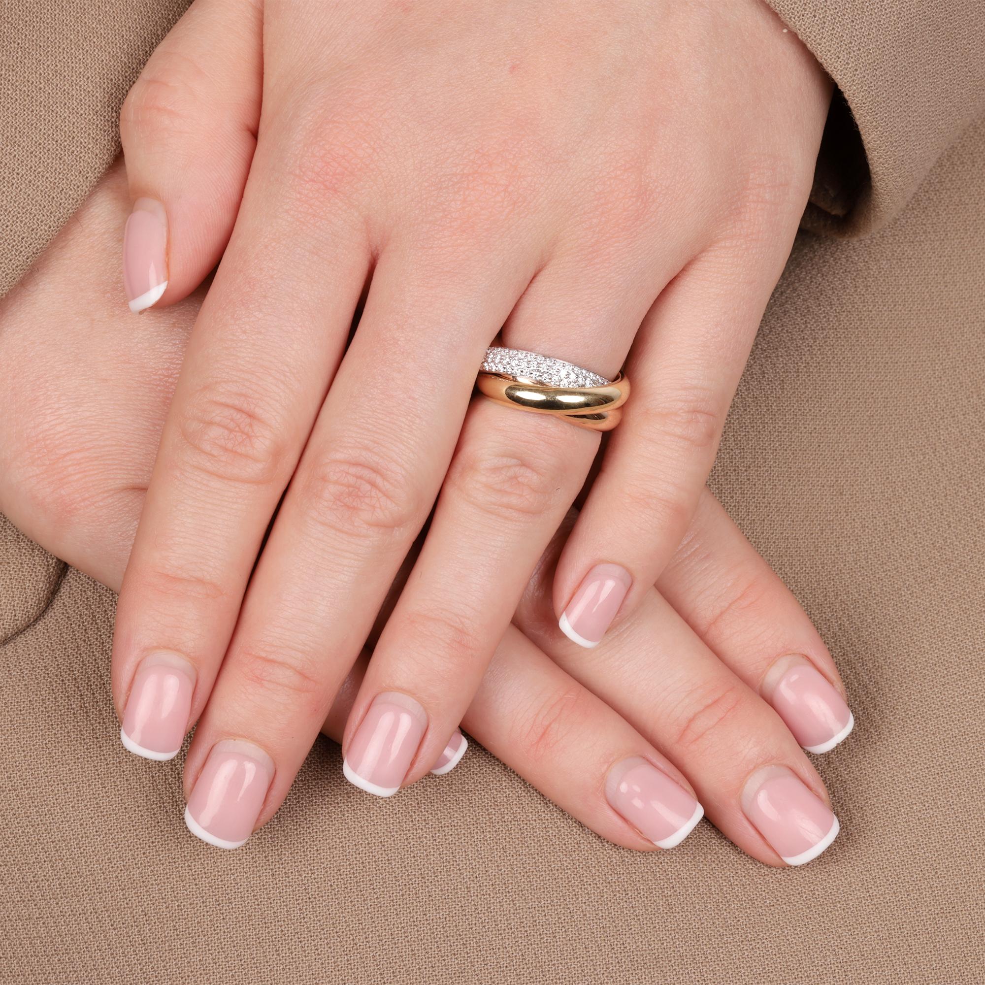 Cartier Pave Diamond Anello Trinity in oro bianco, giallo e rosa 18 ct. in vendita 1