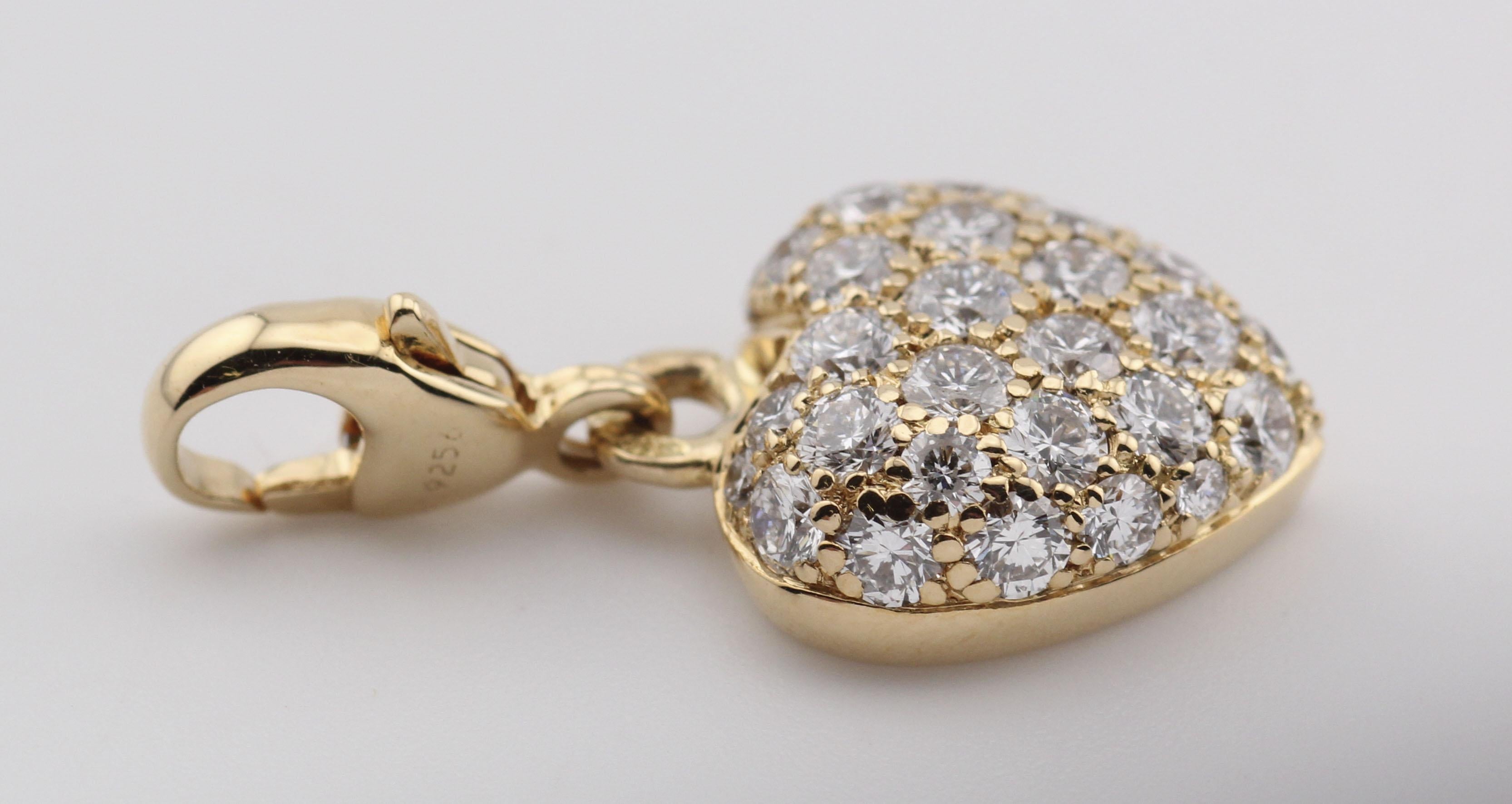 Cartier Pavé Diamond 18K Yellow Gold Heart Pendant Charm For Sale 2