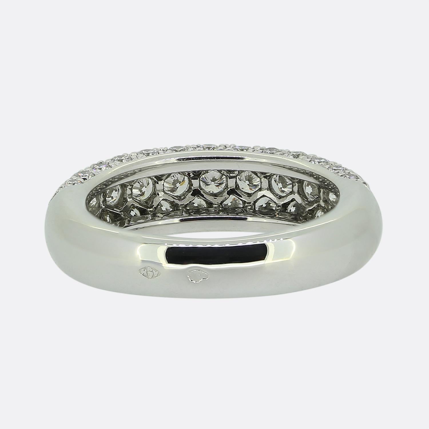 Bague à pavé de diamants de Cartier Excellent état - En vente à London, GB