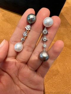 Pendientes de perlas y diamantes Cartier, años 90