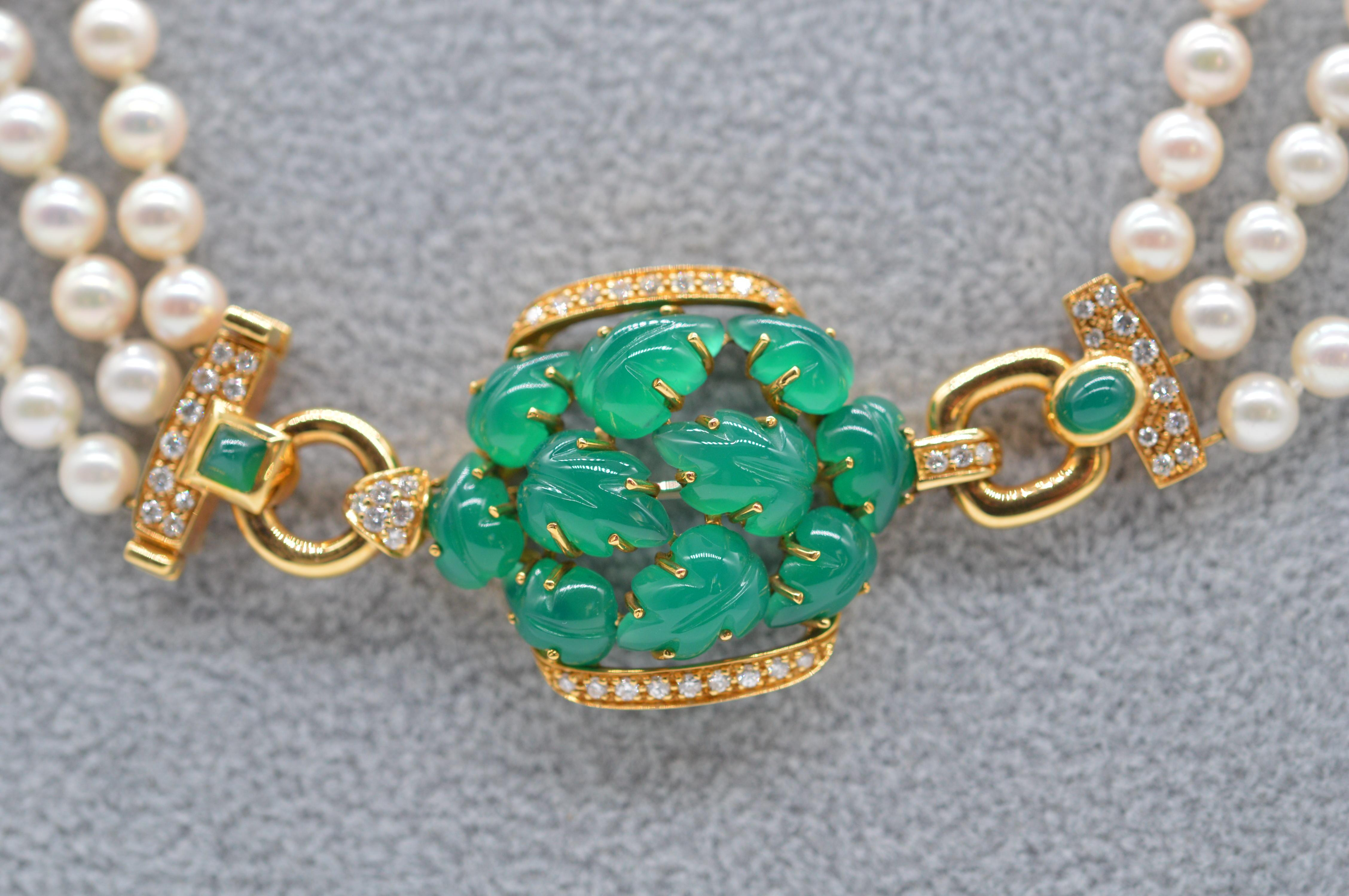 Cartier Pearls, Diamonds & Chrysoprase Sautoir
18K Yellow Gold
Weight 97.9 grams
Pearls, Diamonds & Chrysoprase Setting
Set with 363 Cultured White Pearls / 47 Diamonds for an approximate weight of 0.55 carats & 12 Chrysoprases for an approximate