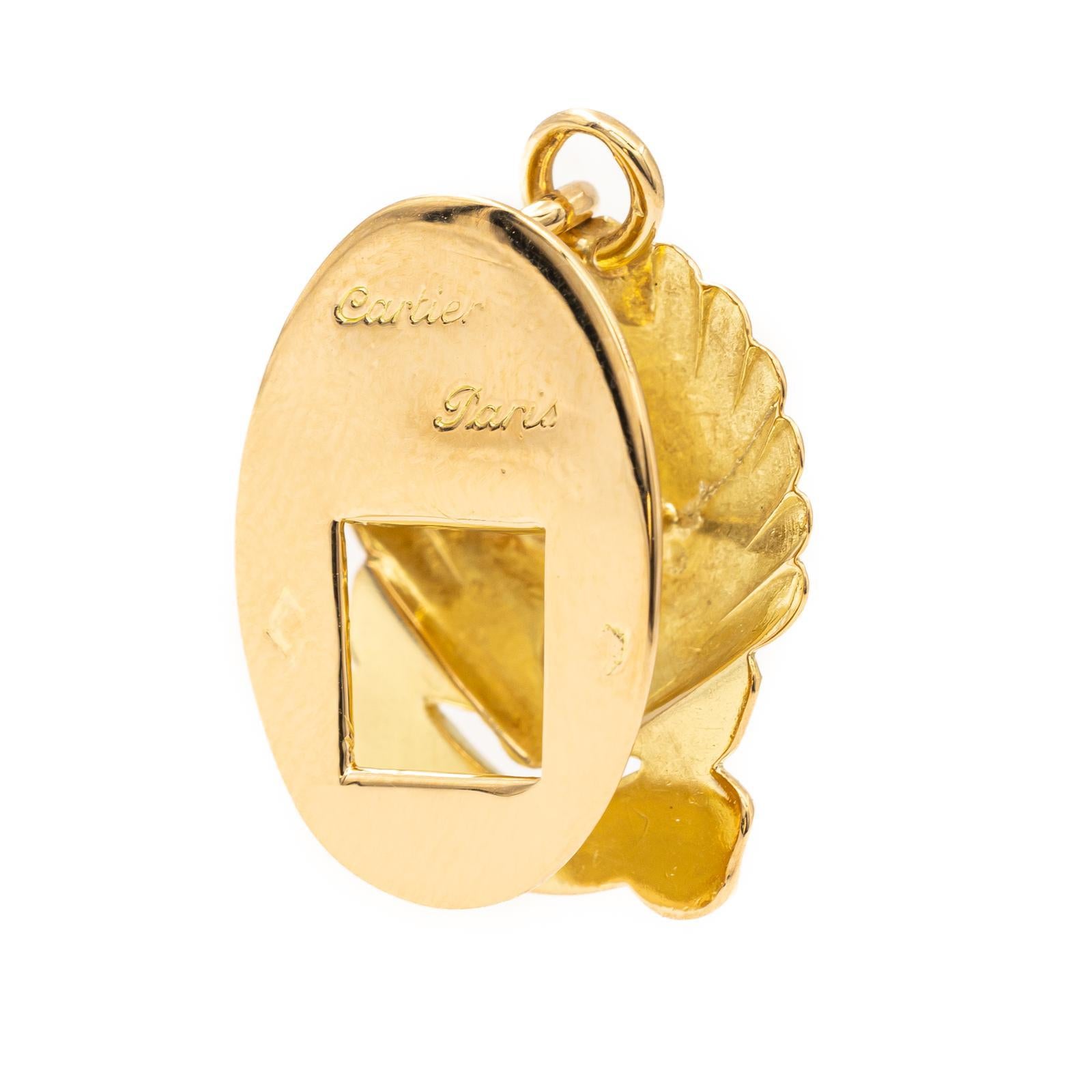Brilliant Cut Cartier Pendant Necklace Yellow Gold Diamond For Sale